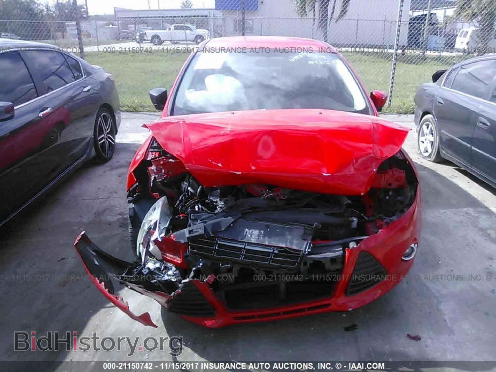2012 Ford Focus - VIN: 1FAHP3F28CL254671 - Photo 6