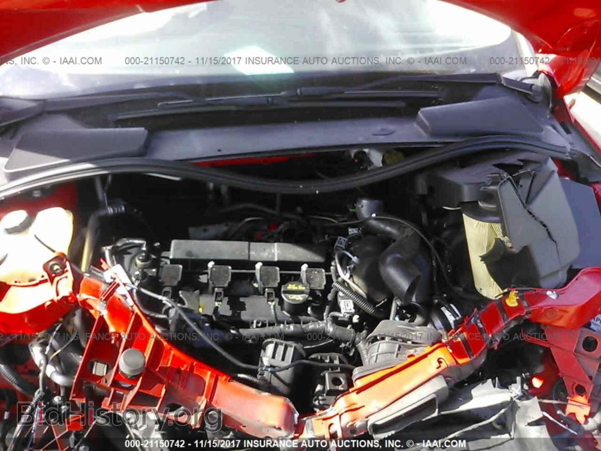 2012 Ford Focus - VIN: 1FAHP3F28CL254671 - Photo 10