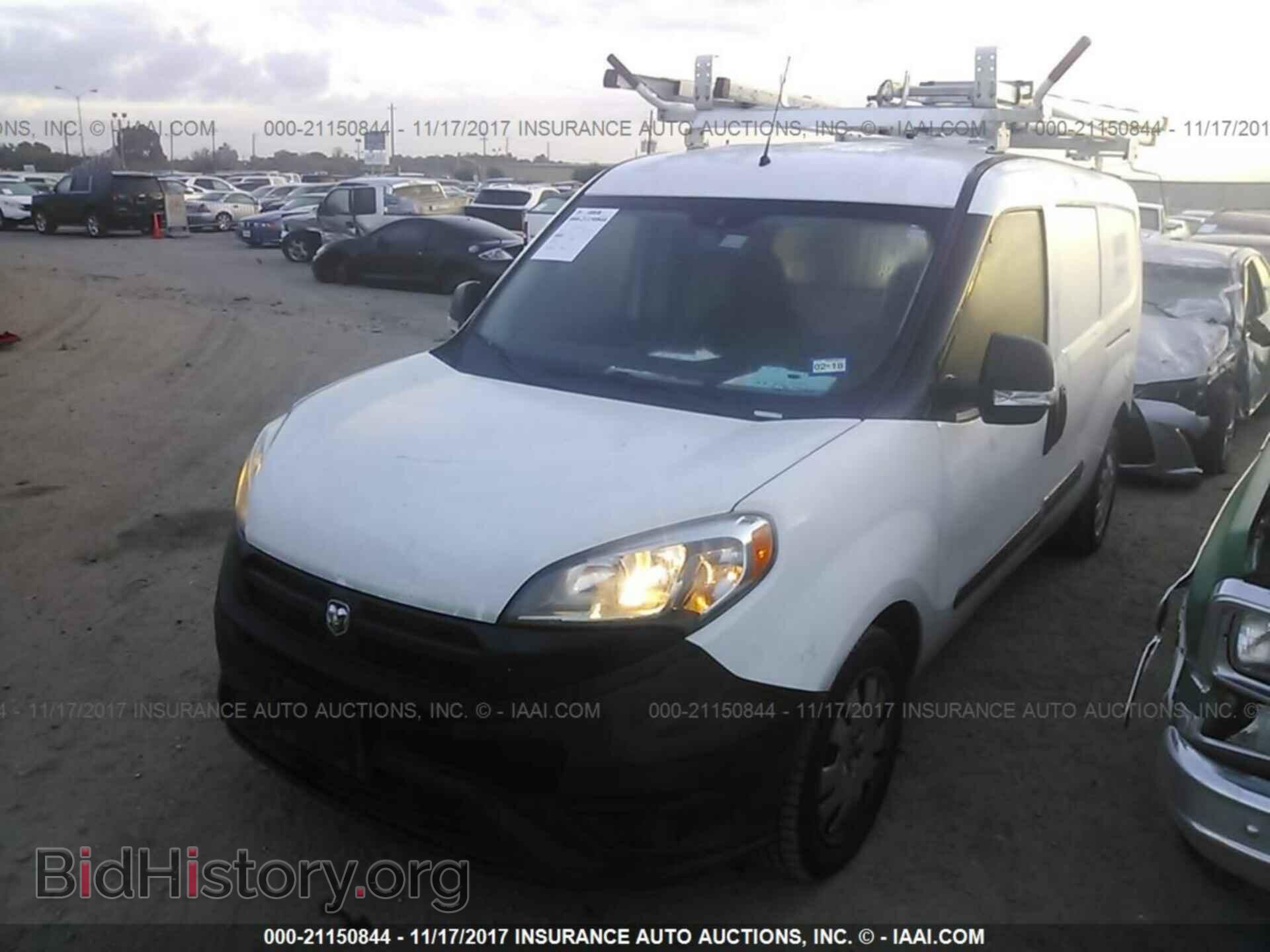 2015 Ram Promaster - VIN: ZFBERFAT0F6951539 - Фото 2