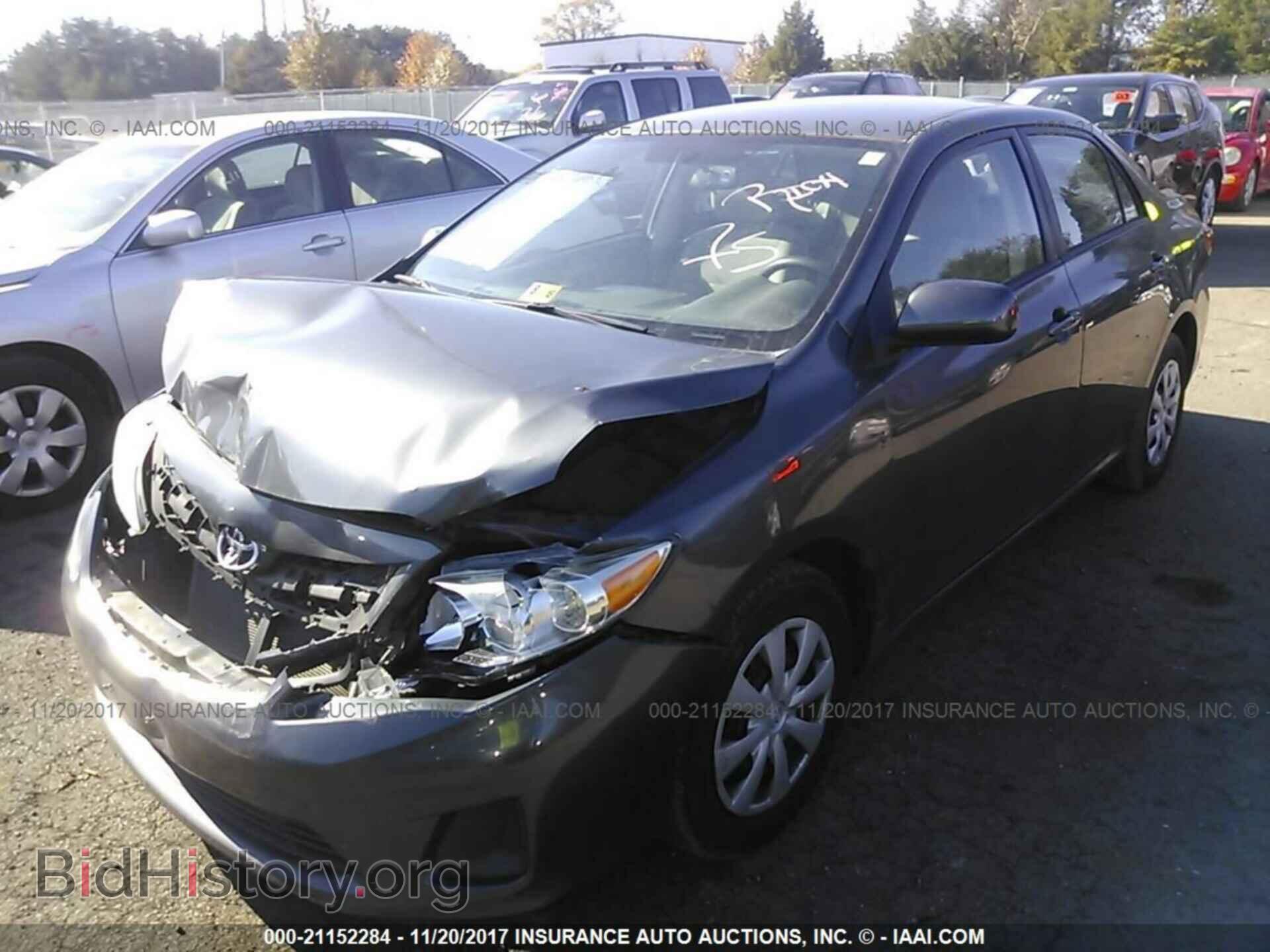 2011 Toyota Corolla - VIN: 2T1BU4EE5BC747840 - Фото 2