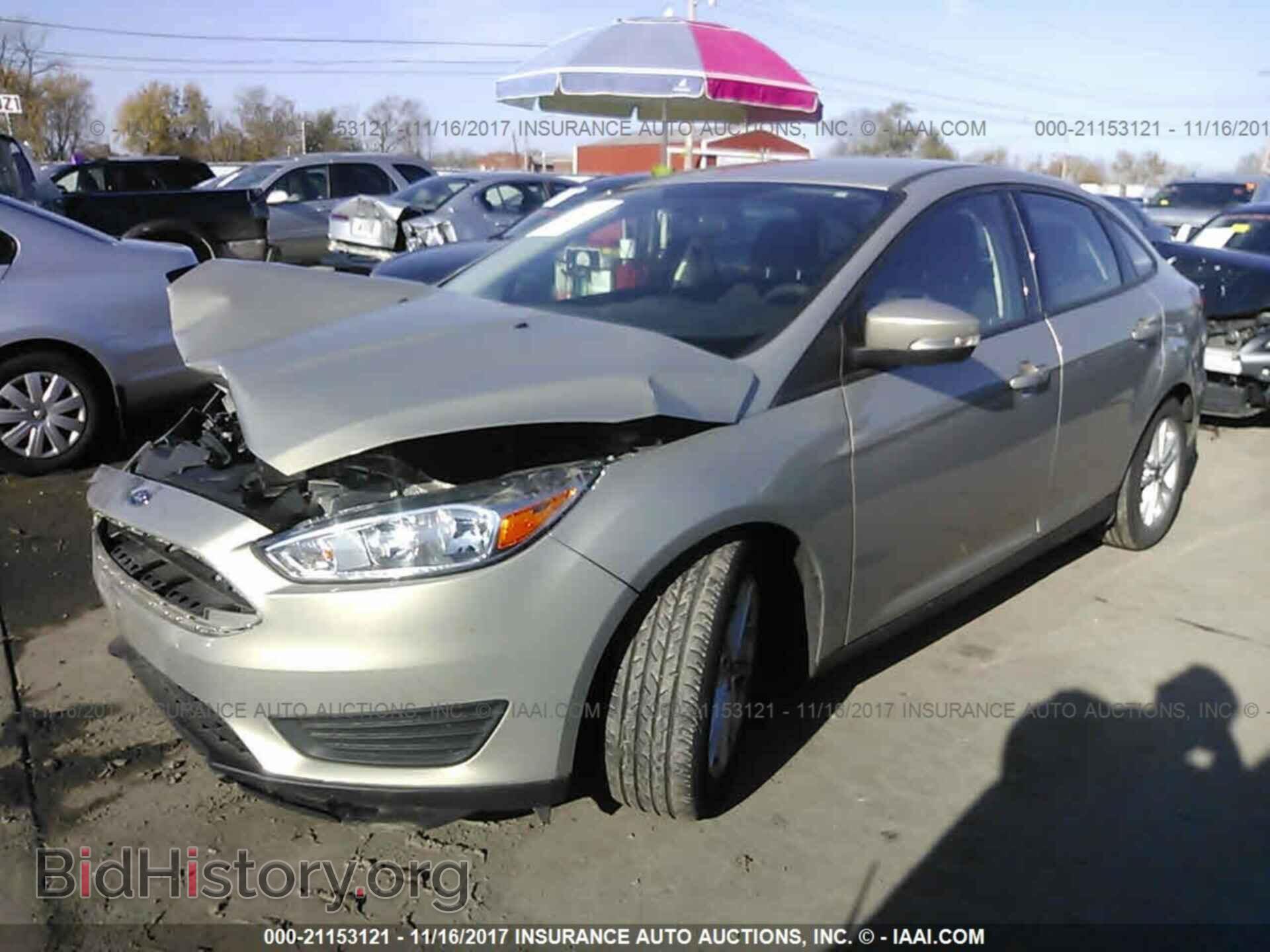 2015 Ford Focus - VIN: 1FADP3F25FL287453 - Photo 2