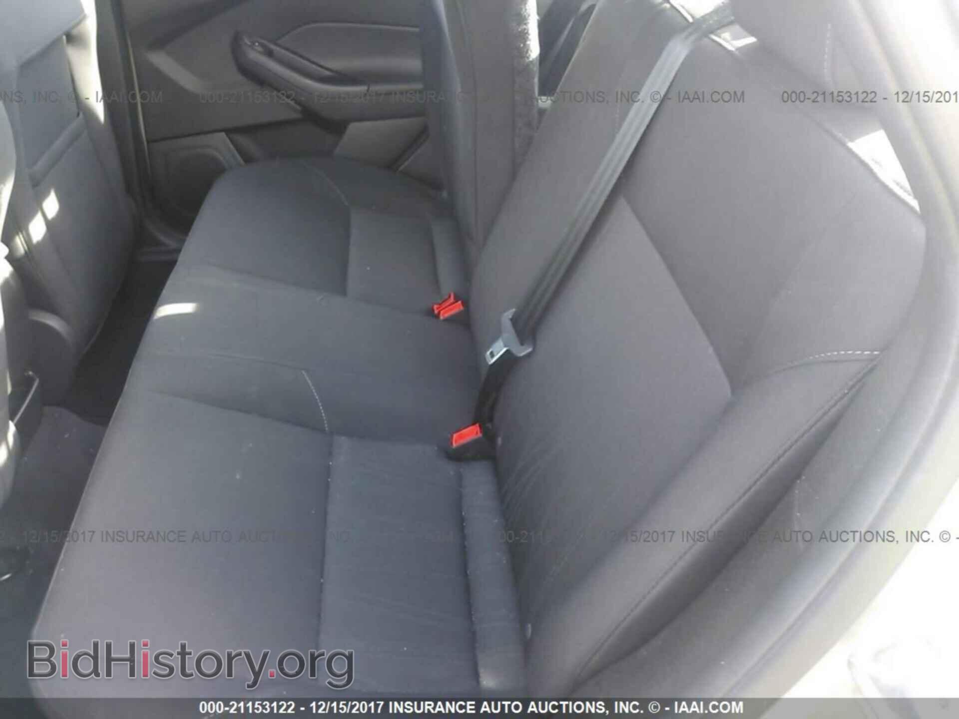 2016 Ford Focus - VIN: 1FADP3F29GL365301 - Фото 8