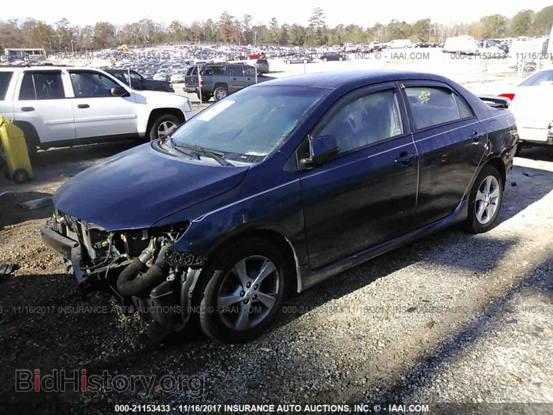 2013 Toyota Corolla - VIN: 2T1BU4EE2DC950901 - Фото 2
