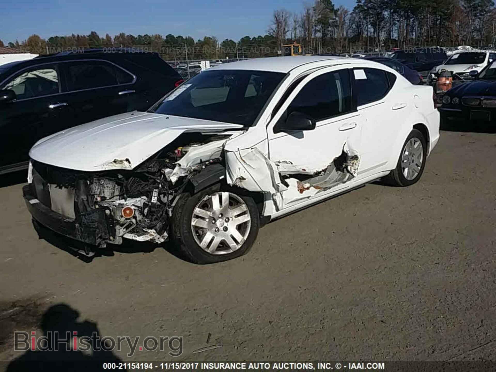 2013 Dodge Avenger - VIN: 1C3CDZAB9DN752802 - Photo 2