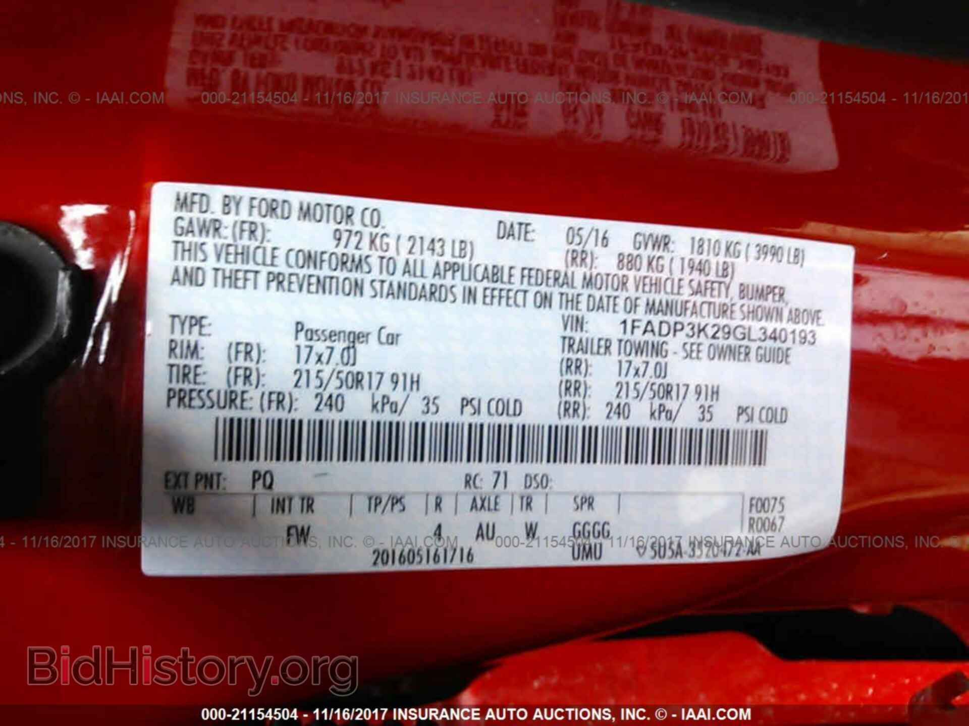 2016 Ford Focus - VIN: 1FADP3K29GL340193 - Photo 9