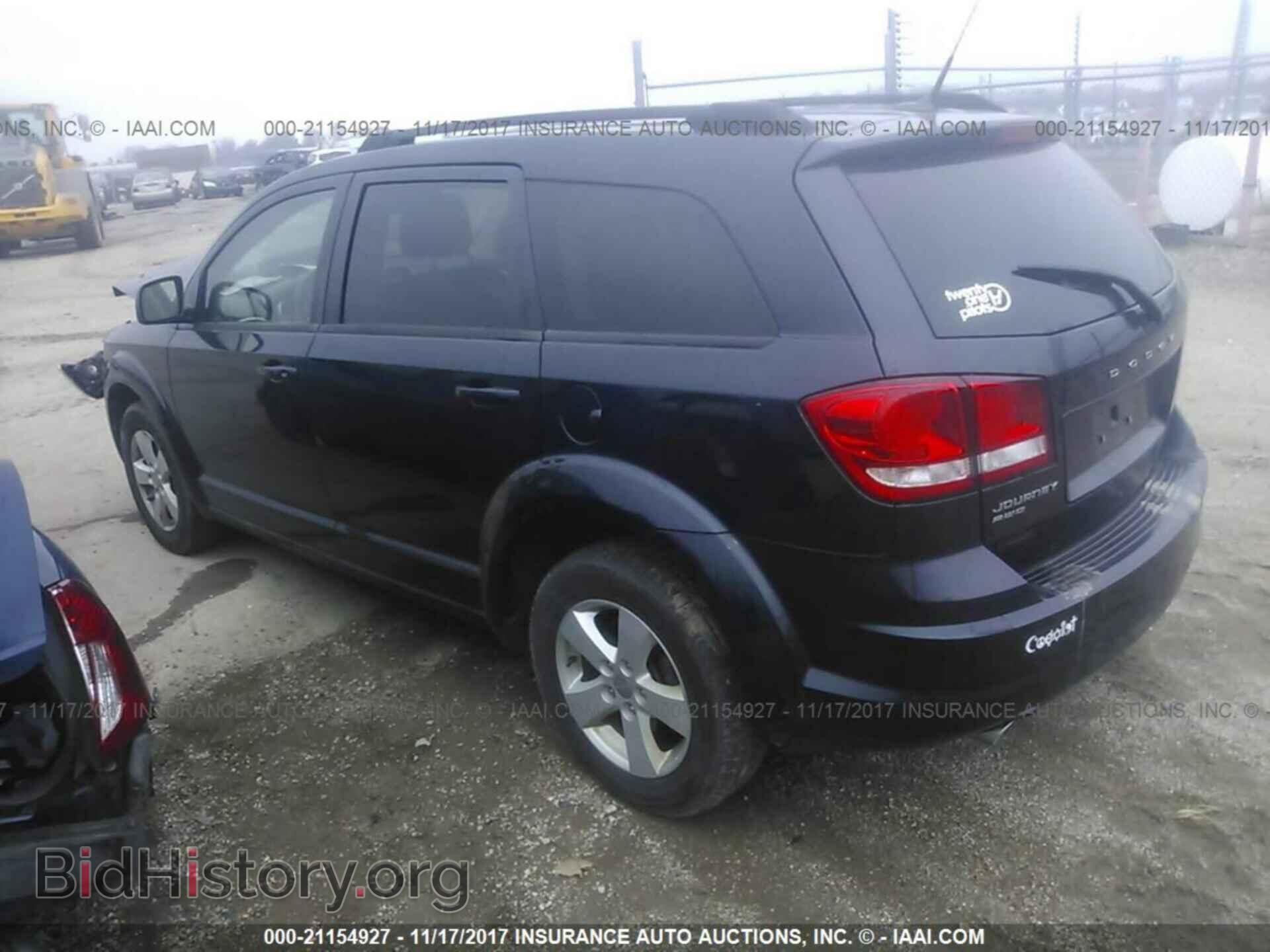 2011 Dodge Journey - VIN: 3D4PH1FG1BT517057 - Фото 3