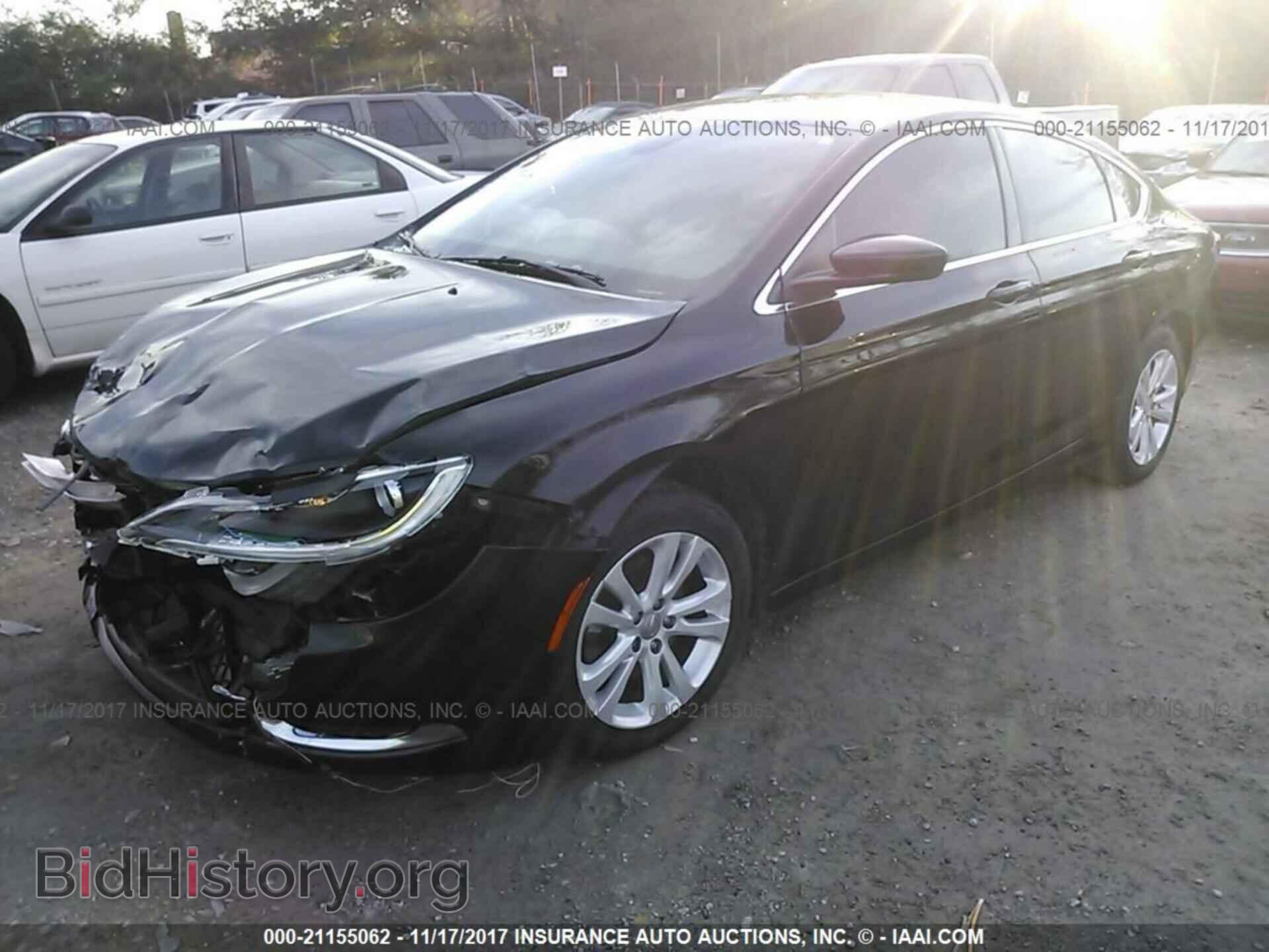 2015 Chrysler 200 - VIN: 1C3CCCAB0FN559800 - Photo 2
