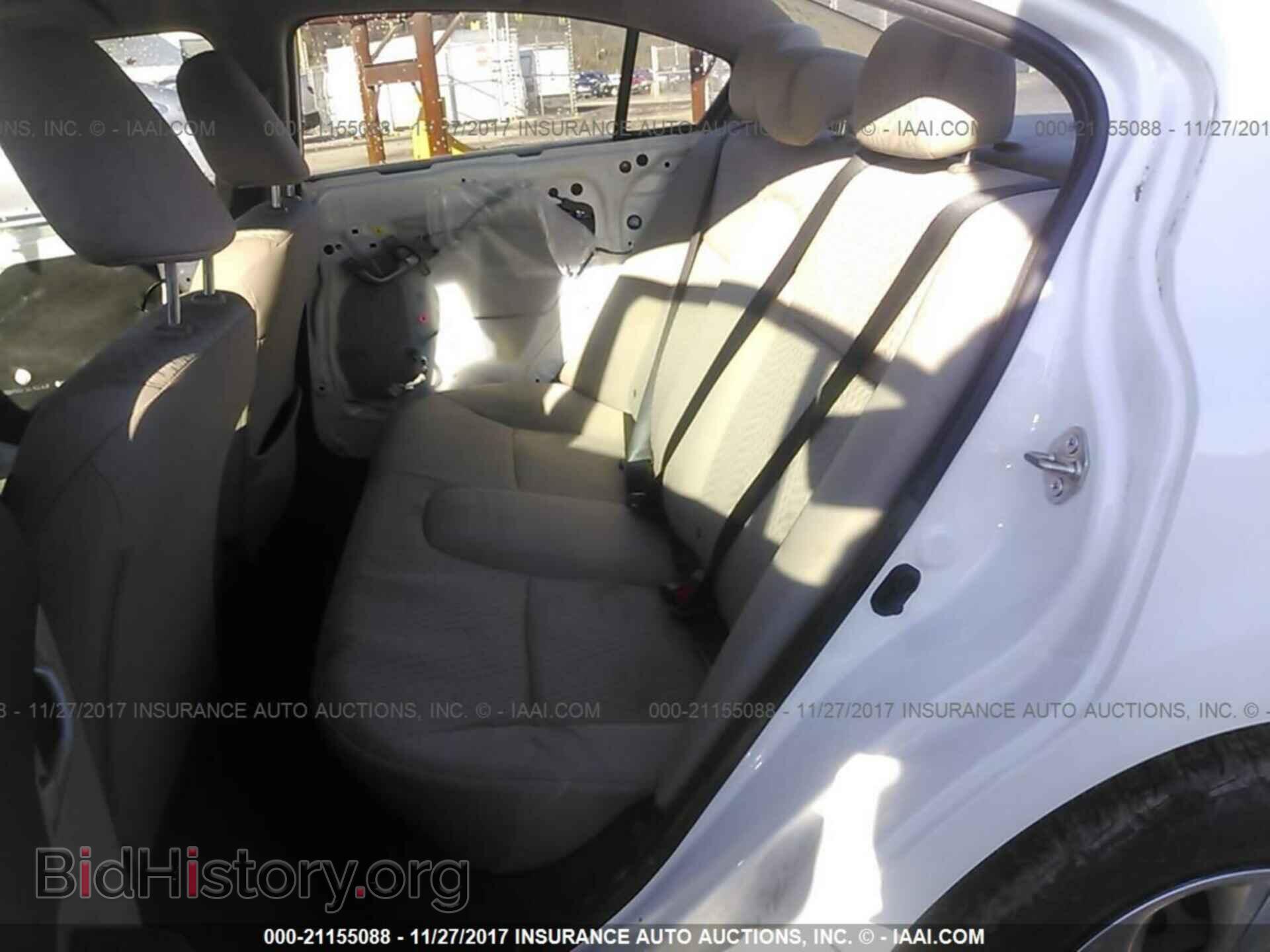 2014 Honda Civic - VIN: 2HGFB2E5XEH545728 - Photo 8