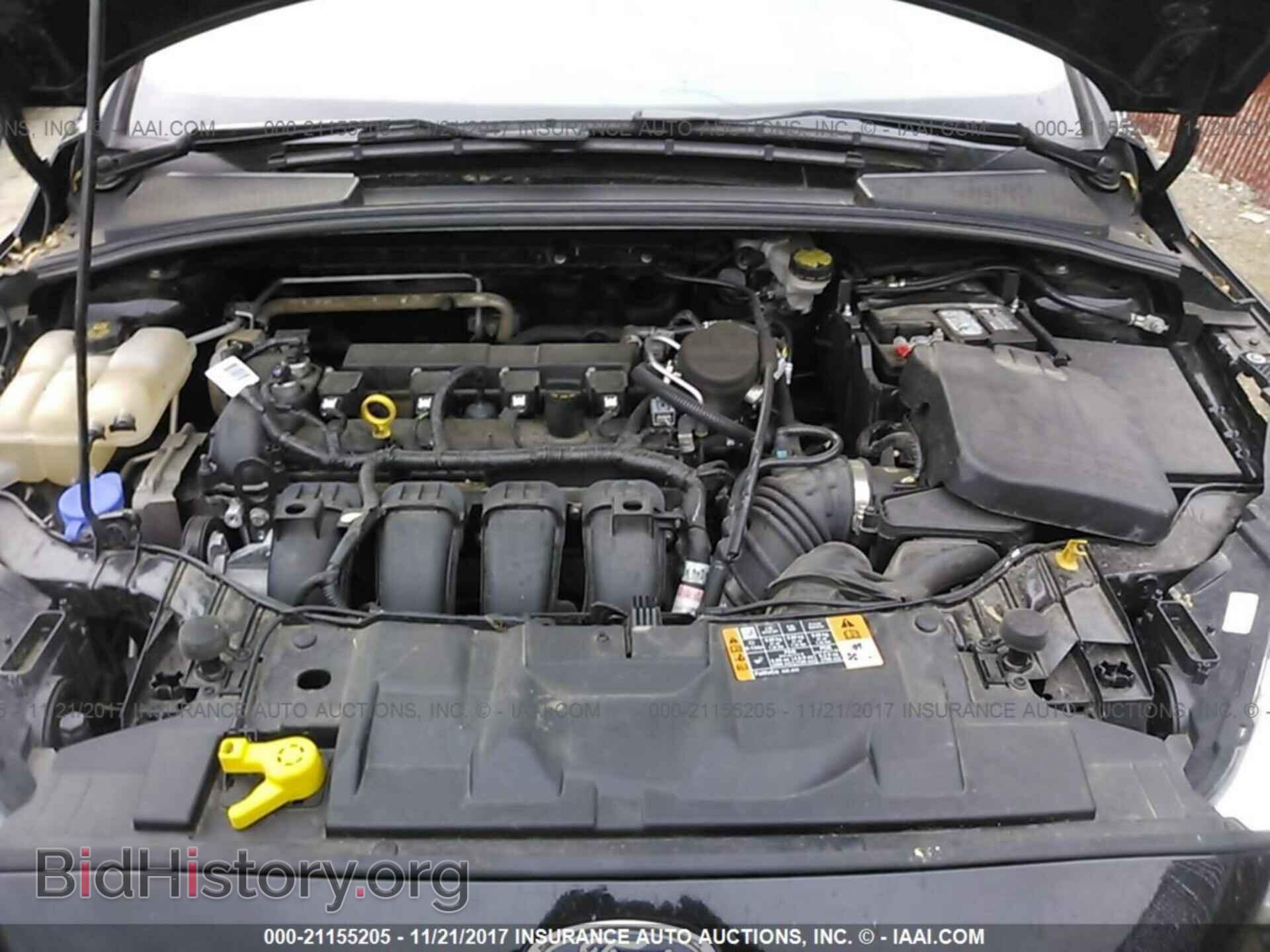 2016 Ford Focus - VIN: 1FADP3E27GL281639 - Photo 10