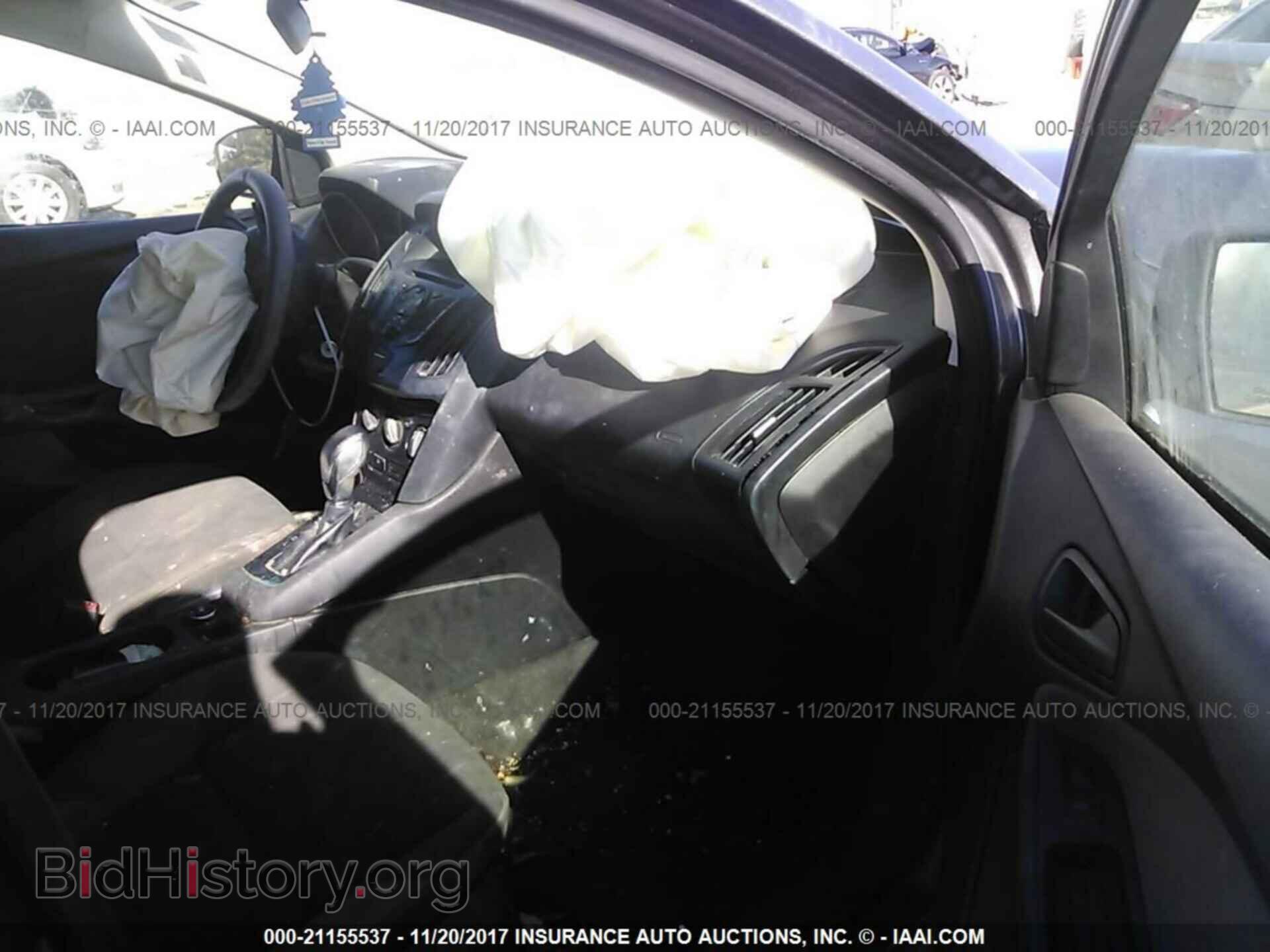 2012 Ford Focus - VIN: 1FAHP3E28CL426831 - Photo 5