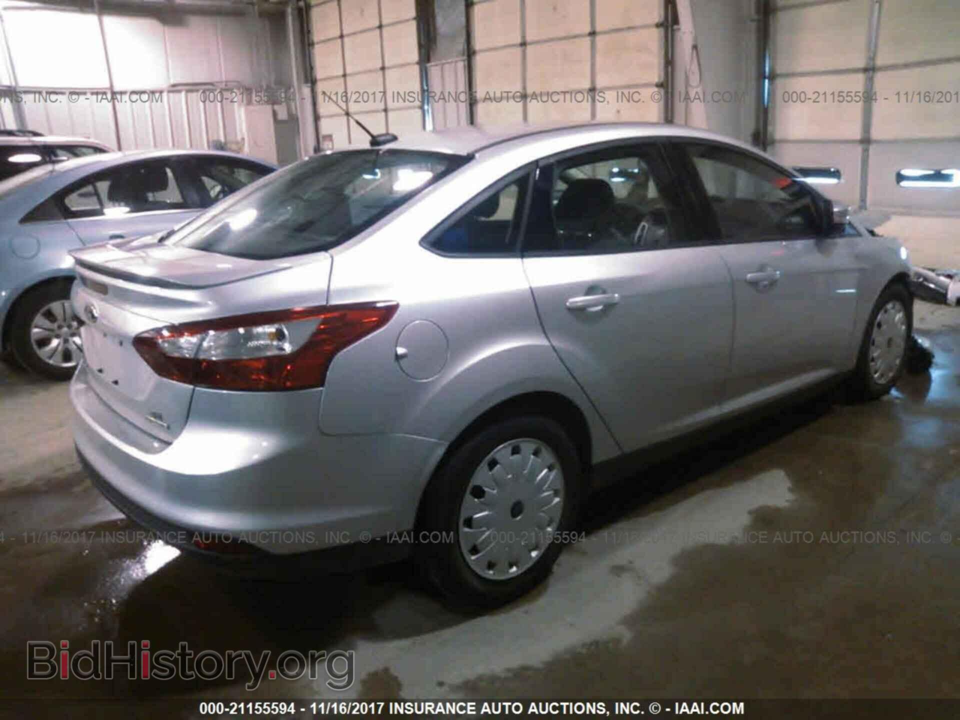2013 Ford Focus - VIN: 1FADP3F22DL270106 - Photo 4