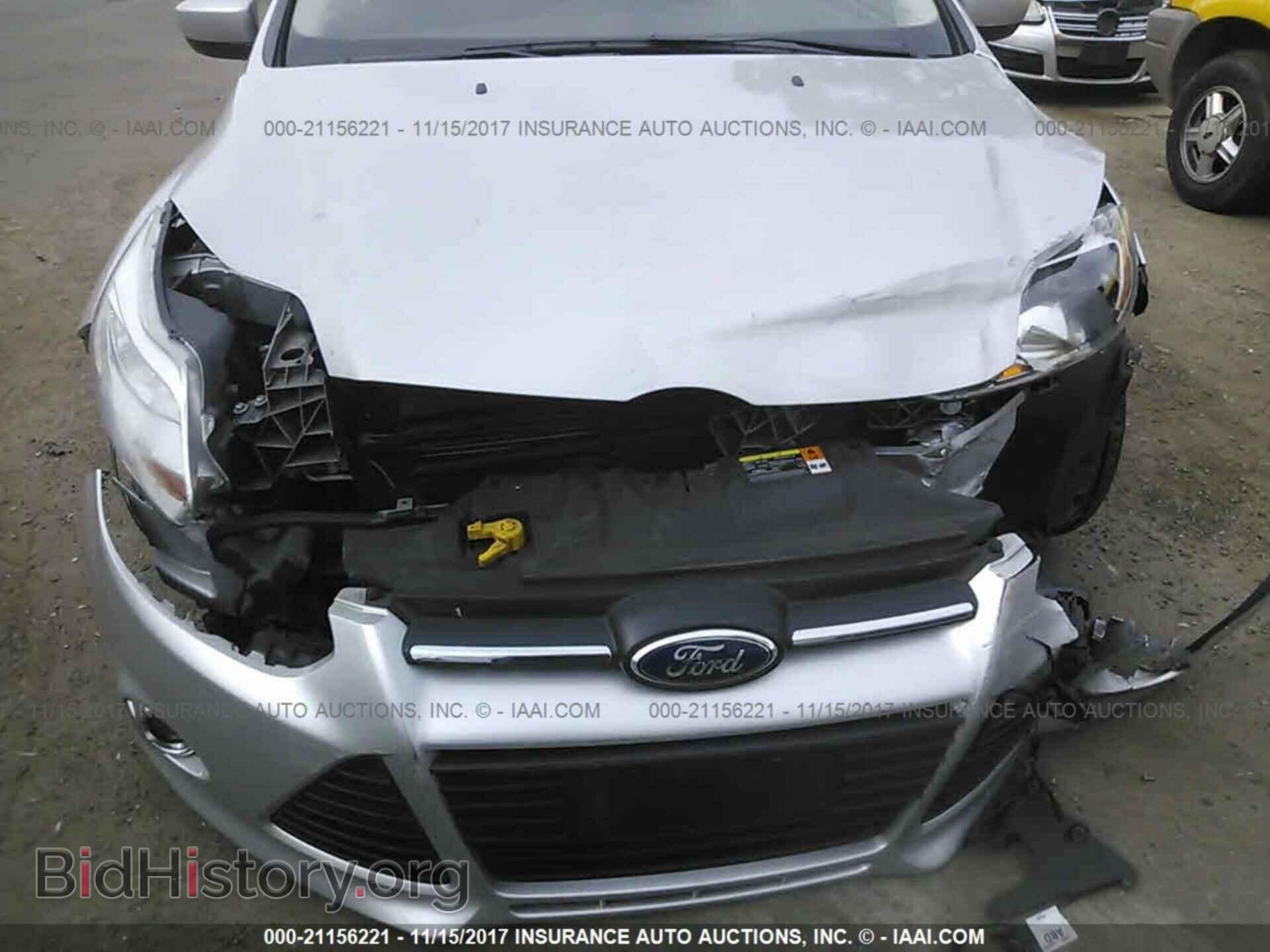 2012 Ford Focus - VIN: 1FAHP3F23CL452199 - Photo 6