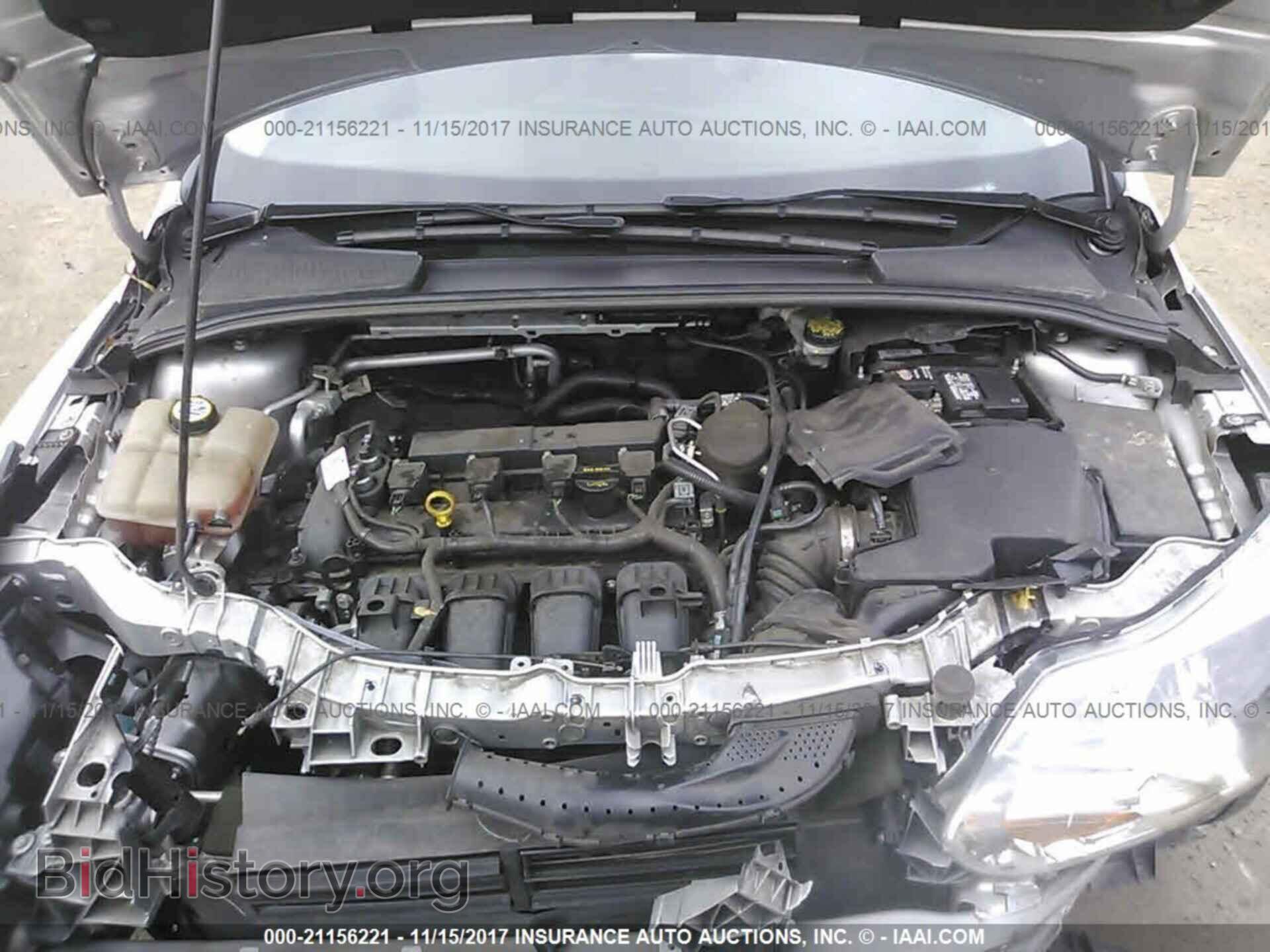 2012 Ford Focus - VIN: 1FAHP3F23CL452199 - Photo 10