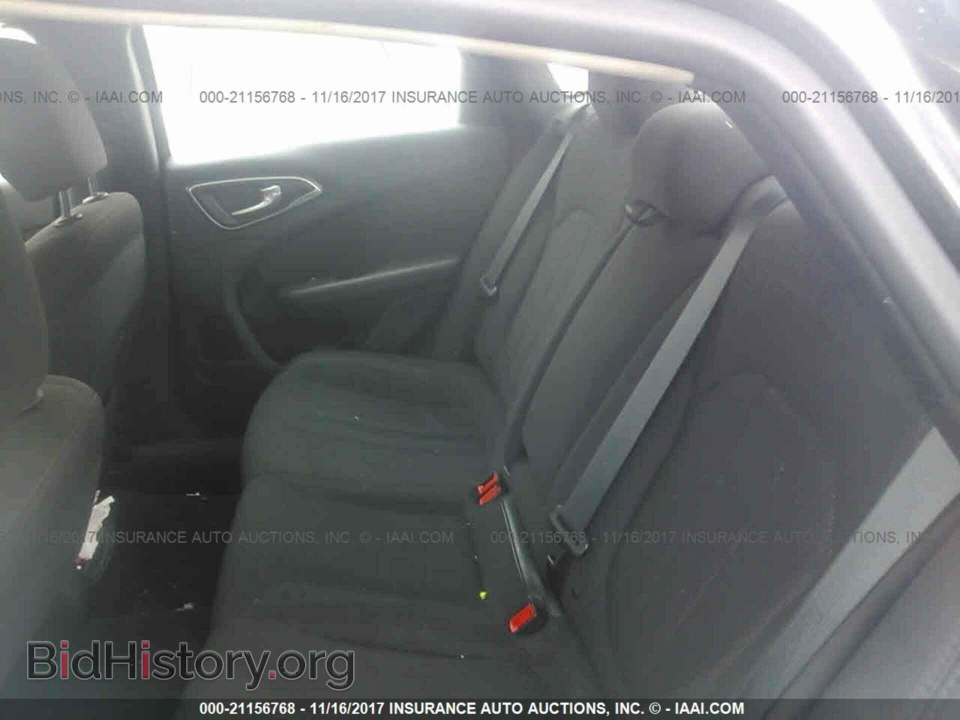 2016 Chrysler 200 - VIN: 1C3CCCAB7GN106002 - Фото 8