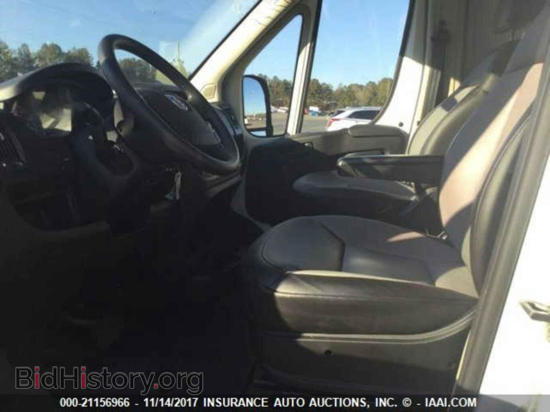 2017 Ram Promaster 2500 - VIN: 3C6TRVDG2HE522047 - Photo 5