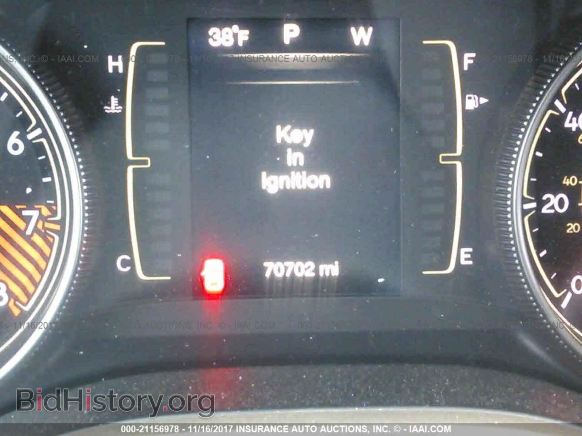 2014 Jeep Cherokee - VIN: 1C4PJLCS8EW181069 - Photo 7