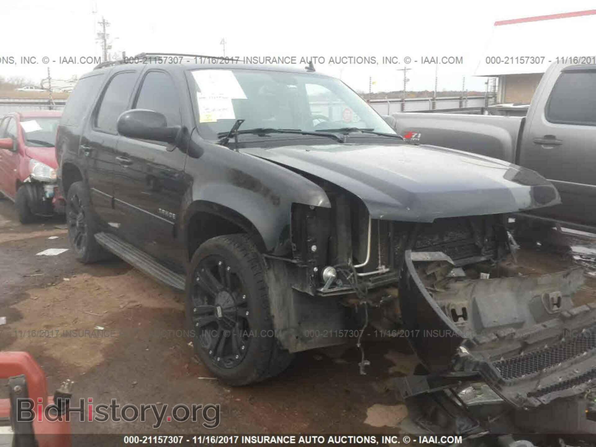 Фотография 1GNSCBE02DR118919 - Chevrolet Tahoe 2013