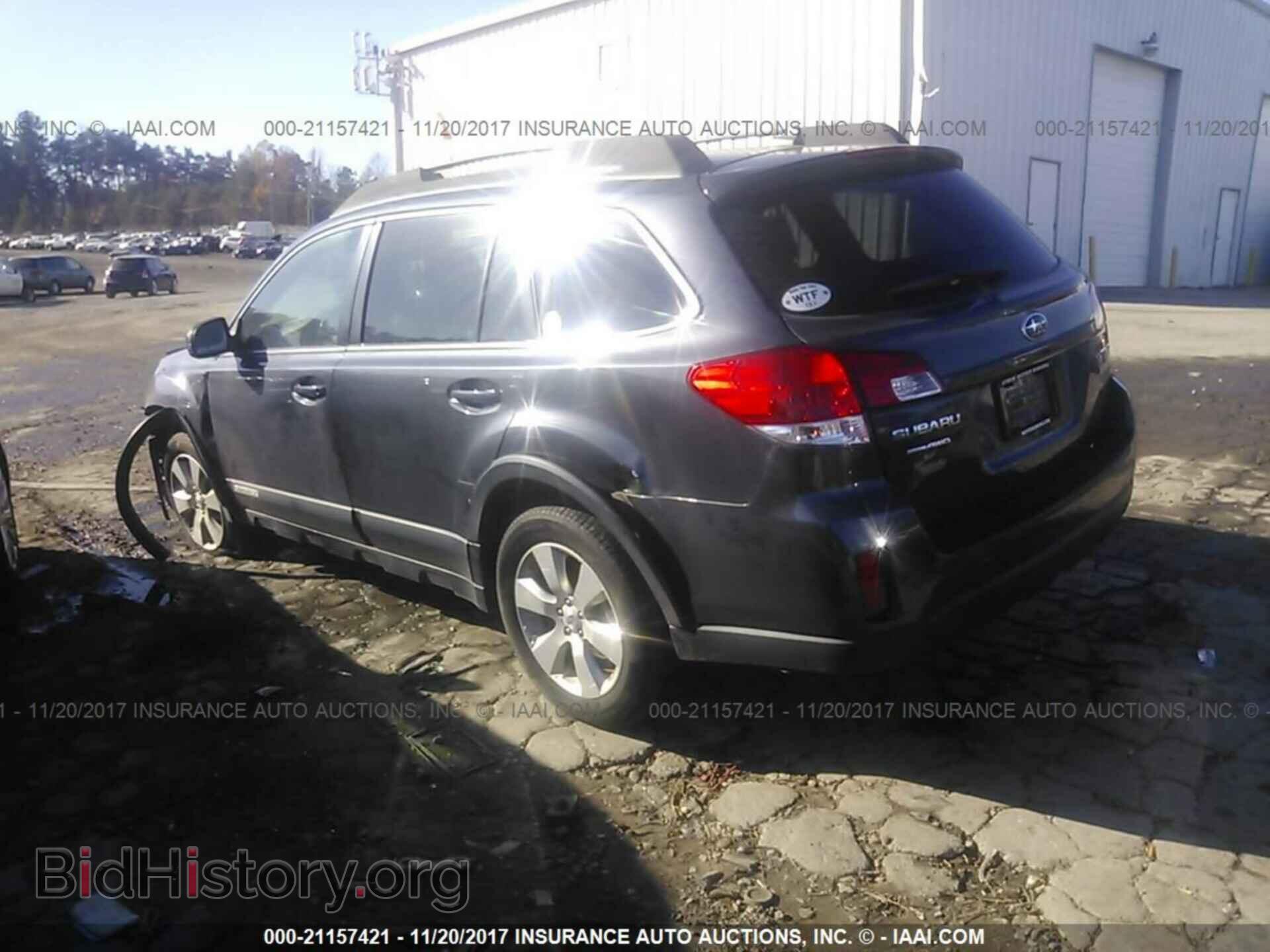 2011 Subaru Outback - VIN: 4S4BRBKC9B3435470 - Фото 3
