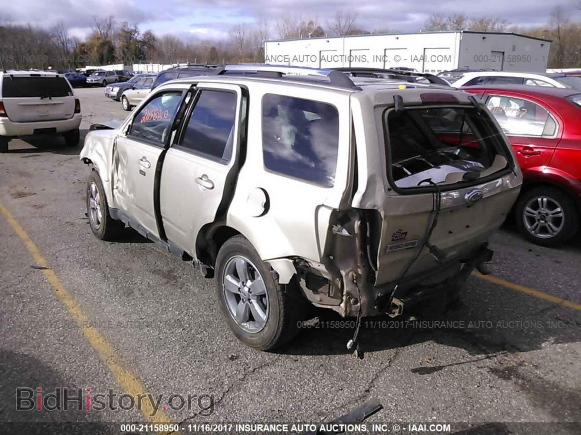 2012 Ford Escape - VIN: 1FMCU0EG8CKC16996 - Фото 3