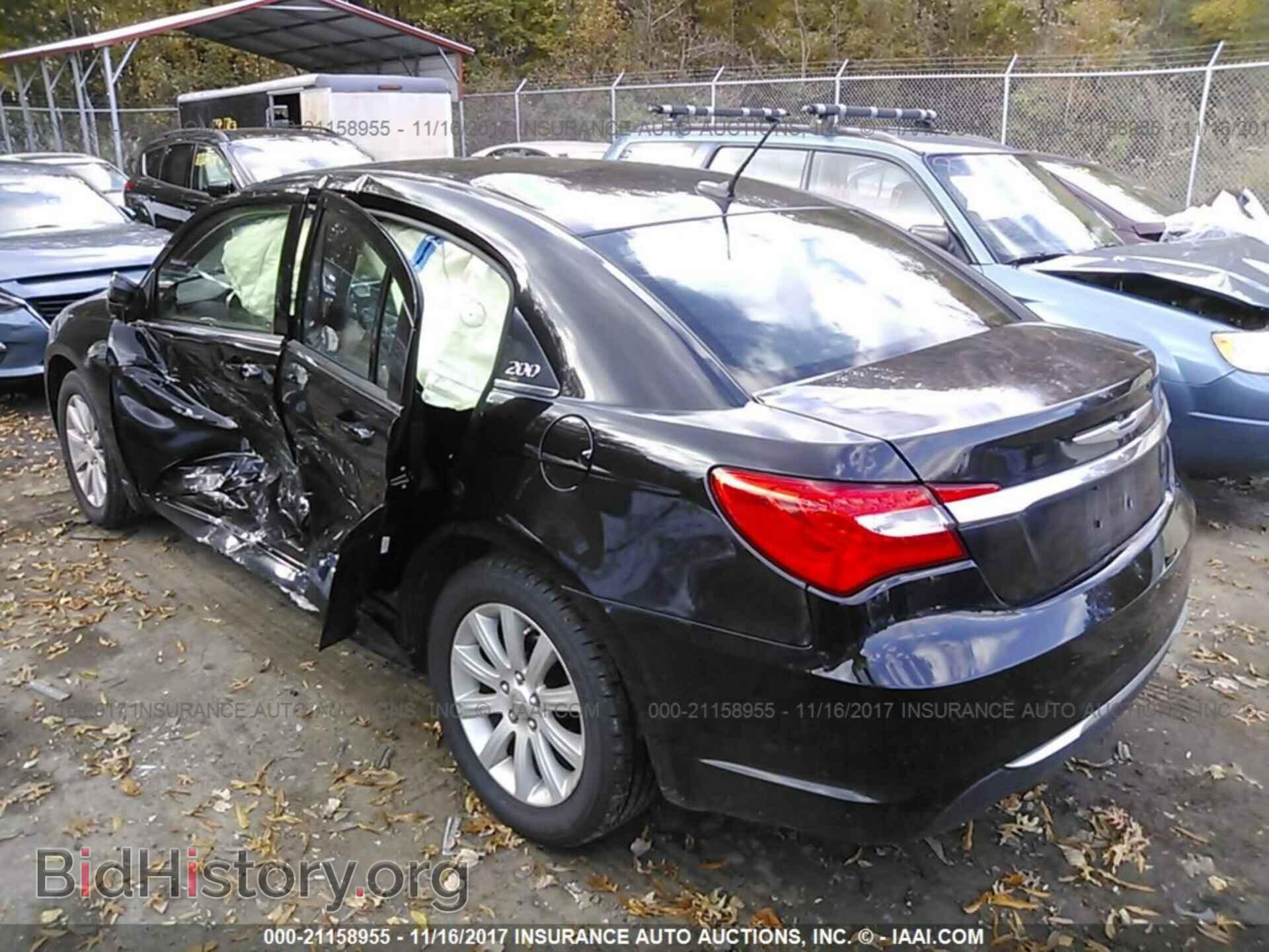 2013 Chrysler 200 - VIN: 1C3CCBBB5DN601562 - Photo 3