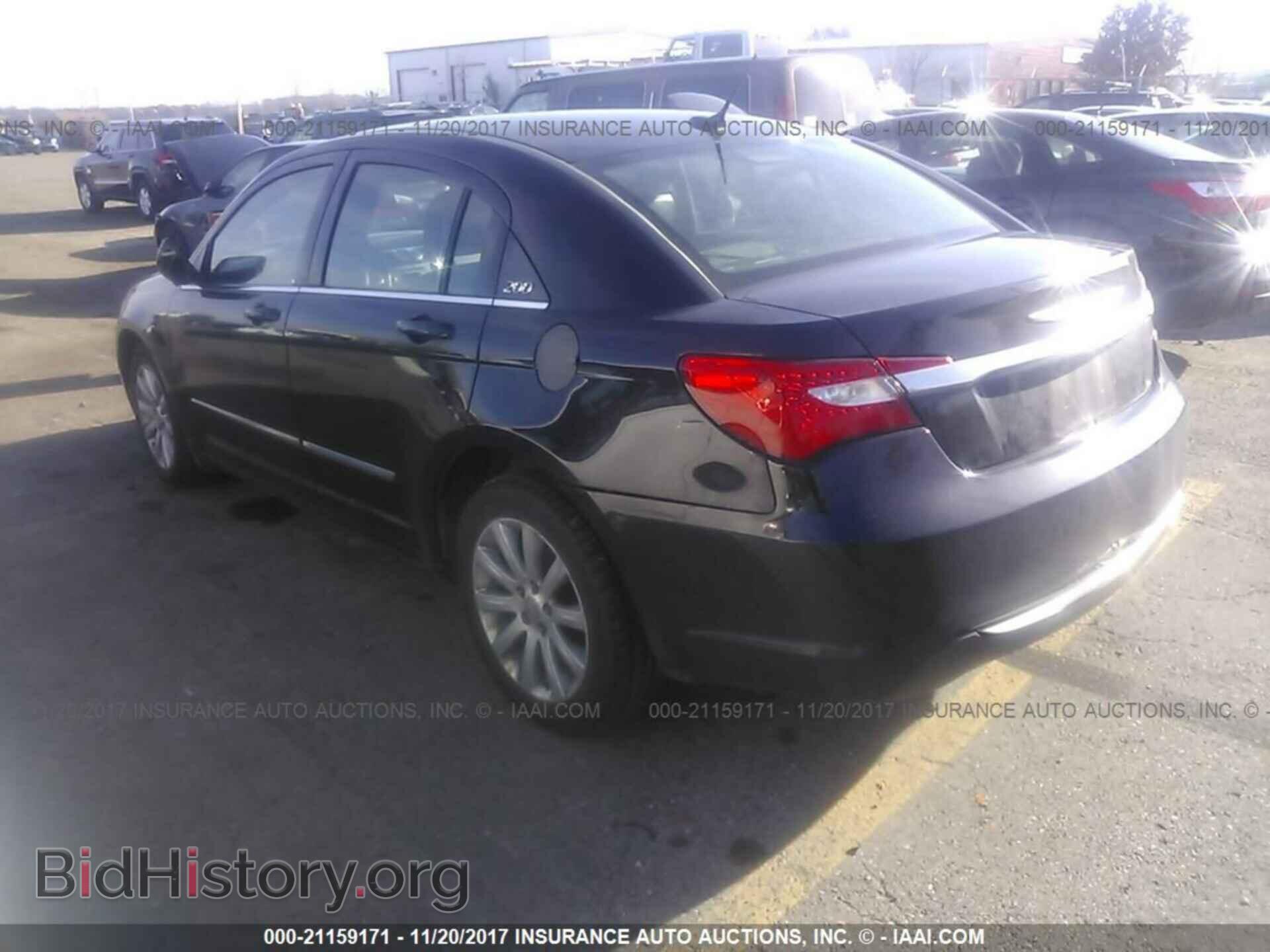 2012 CHRYSLER 200 - VIN: 1C3CCBBB8CN124608 - Фото 3