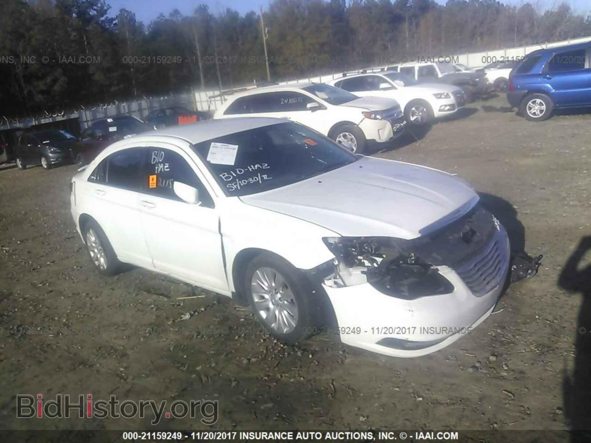 Фотография 1C3CCBBB9CN284190 - Chrysler 200 2012