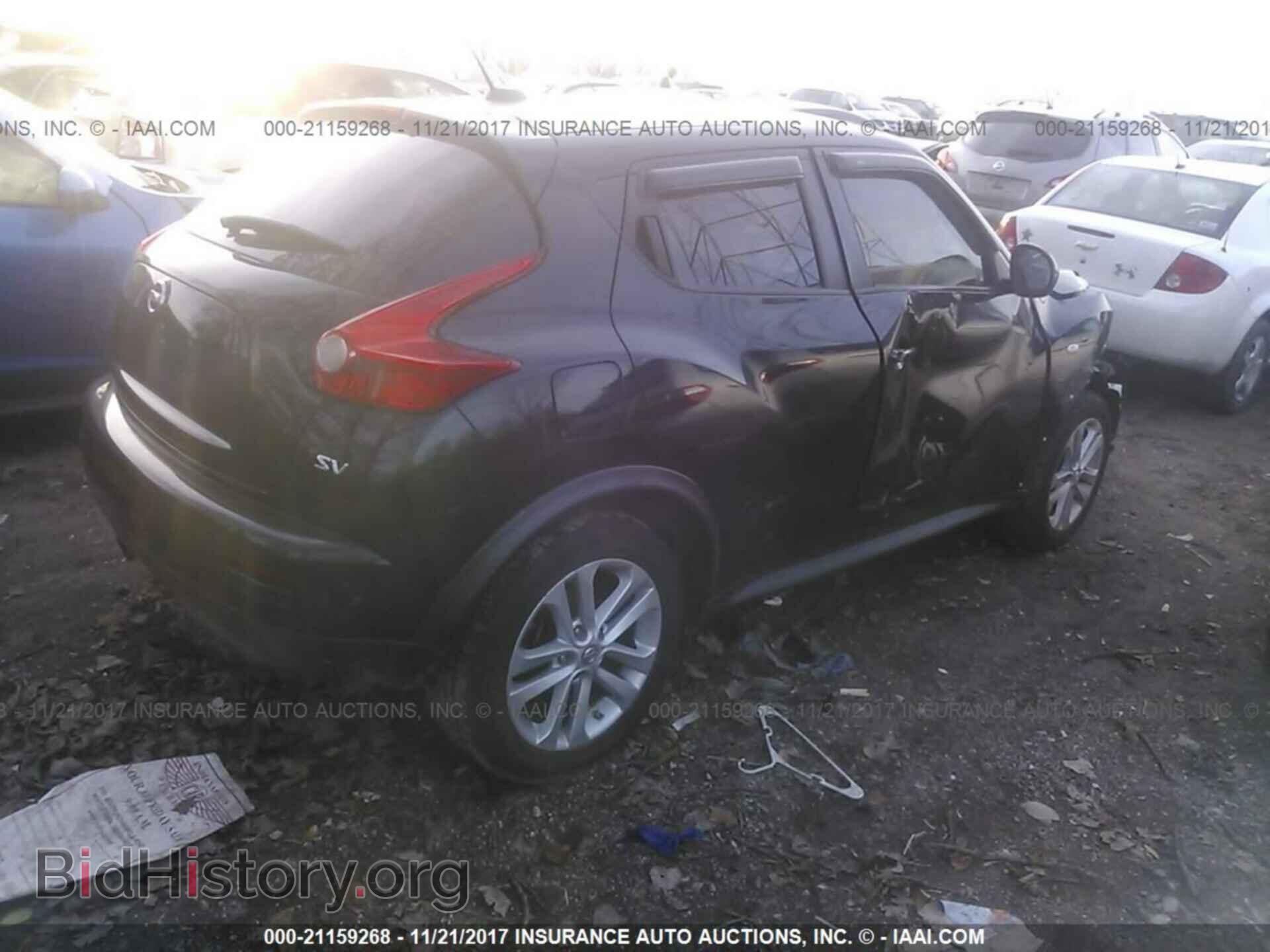 2011 Nissan Juke - VIN: JN8AF5MR3BT002095 - Фото 4
