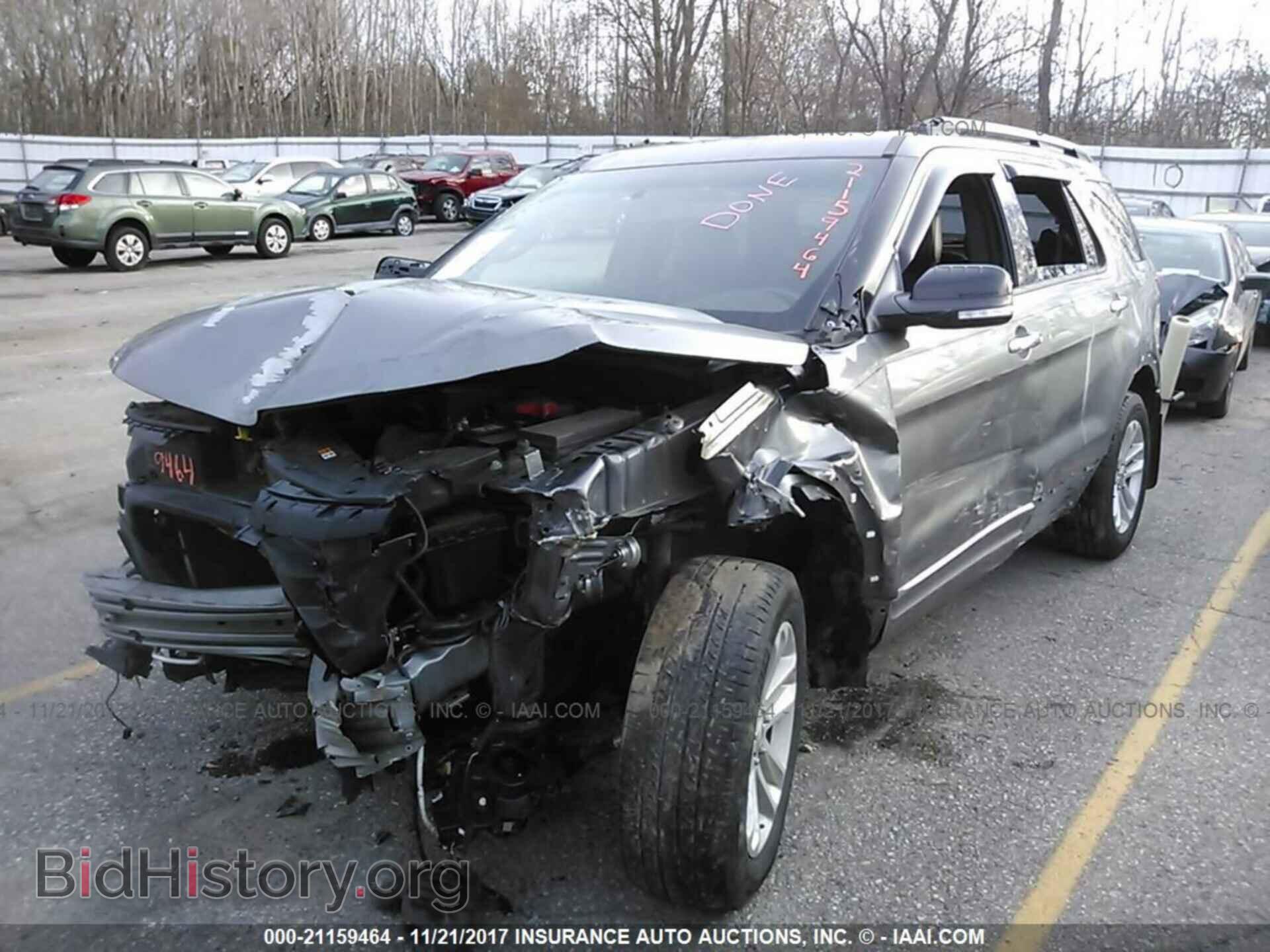 2014 Ford Explorer - VIN: 1FM5K8D84EGA68620 - Photo 2