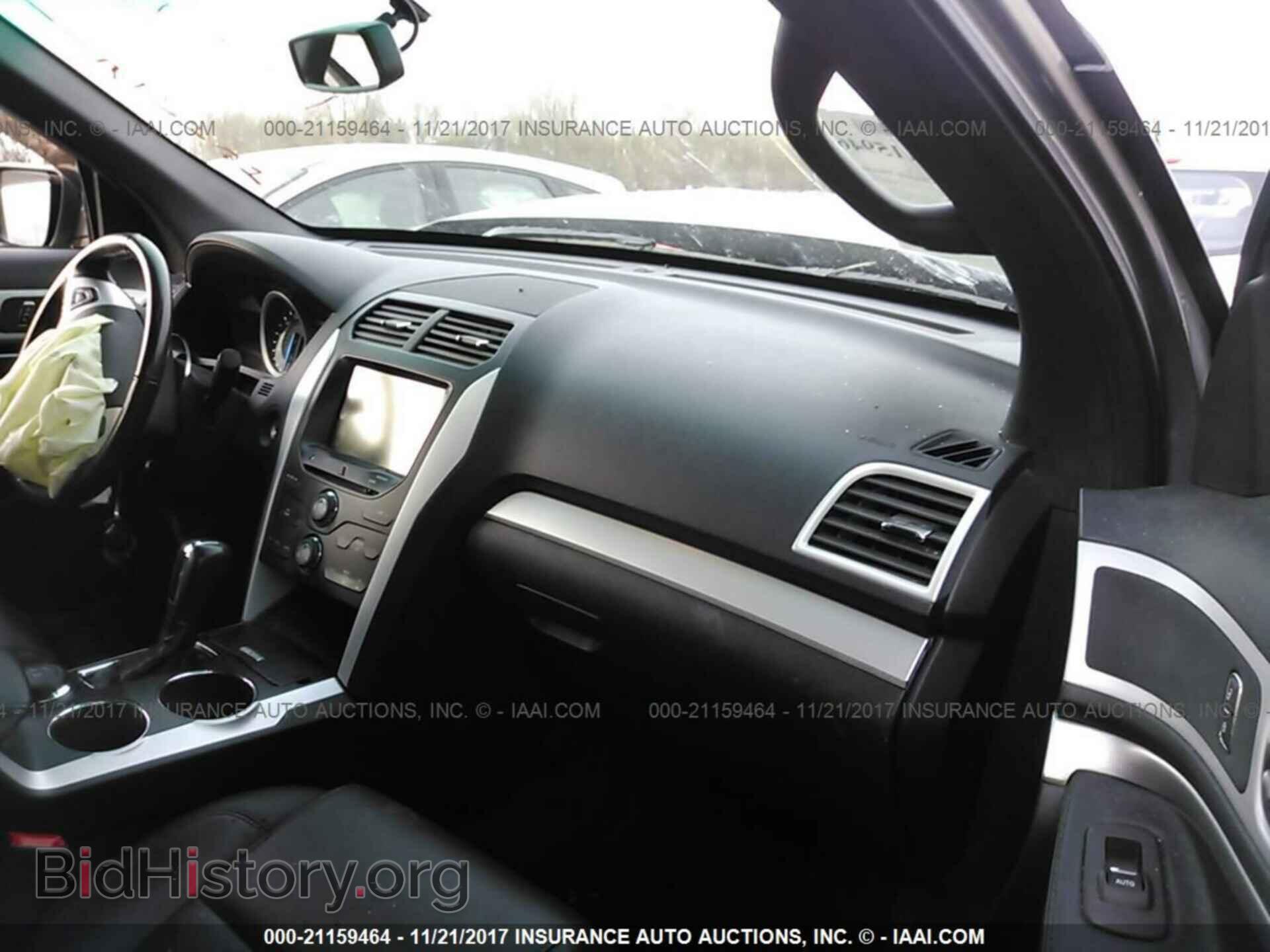 2014 Ford Explorer - VIN: 1FM5K8D84EGA68620 - Photo 5