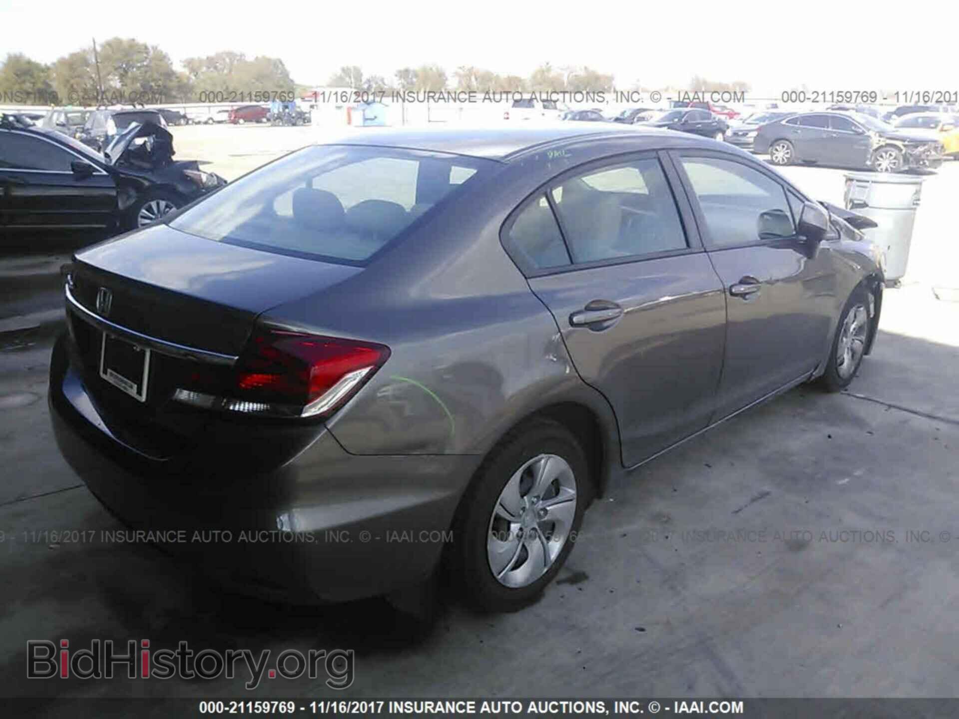 2013 Honda Civic - VIN: 2HGFB2F57DH525630 - Фото 4