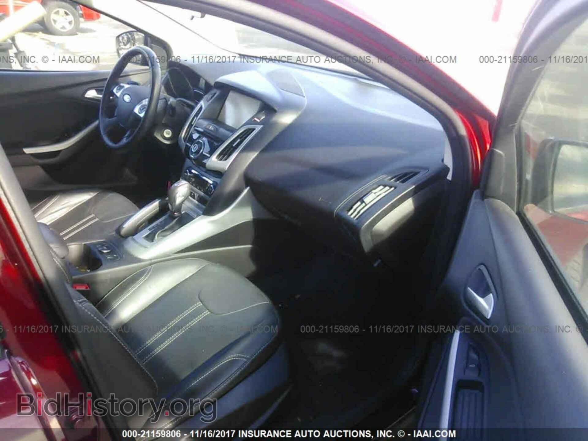 2014 Ford Focus - VIN: 1FADP3F21EL142330 - Photo 5