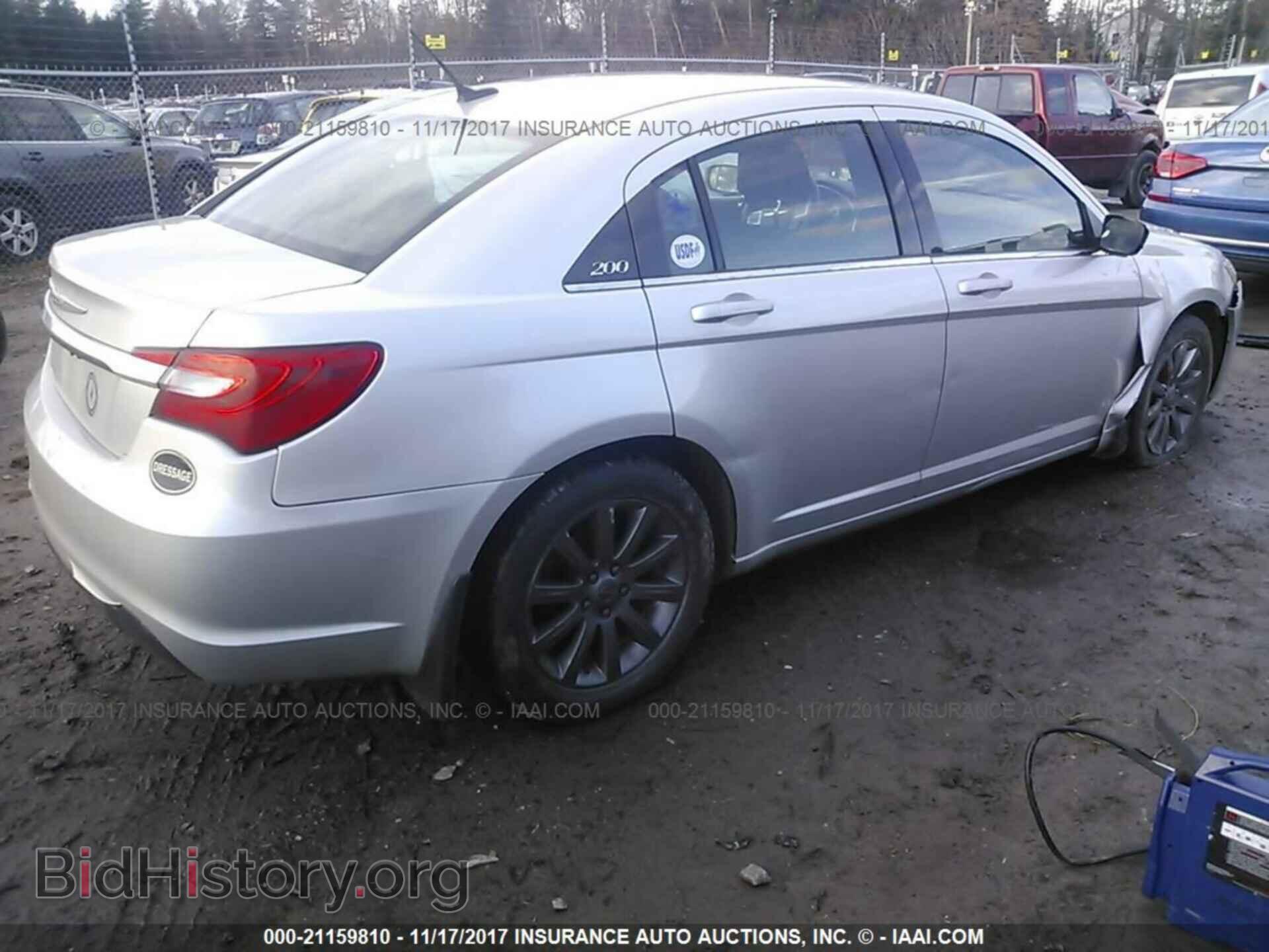 2012 Chrysler 200 - VIN: 1C3CCBBB4CN172798 - Фото 4