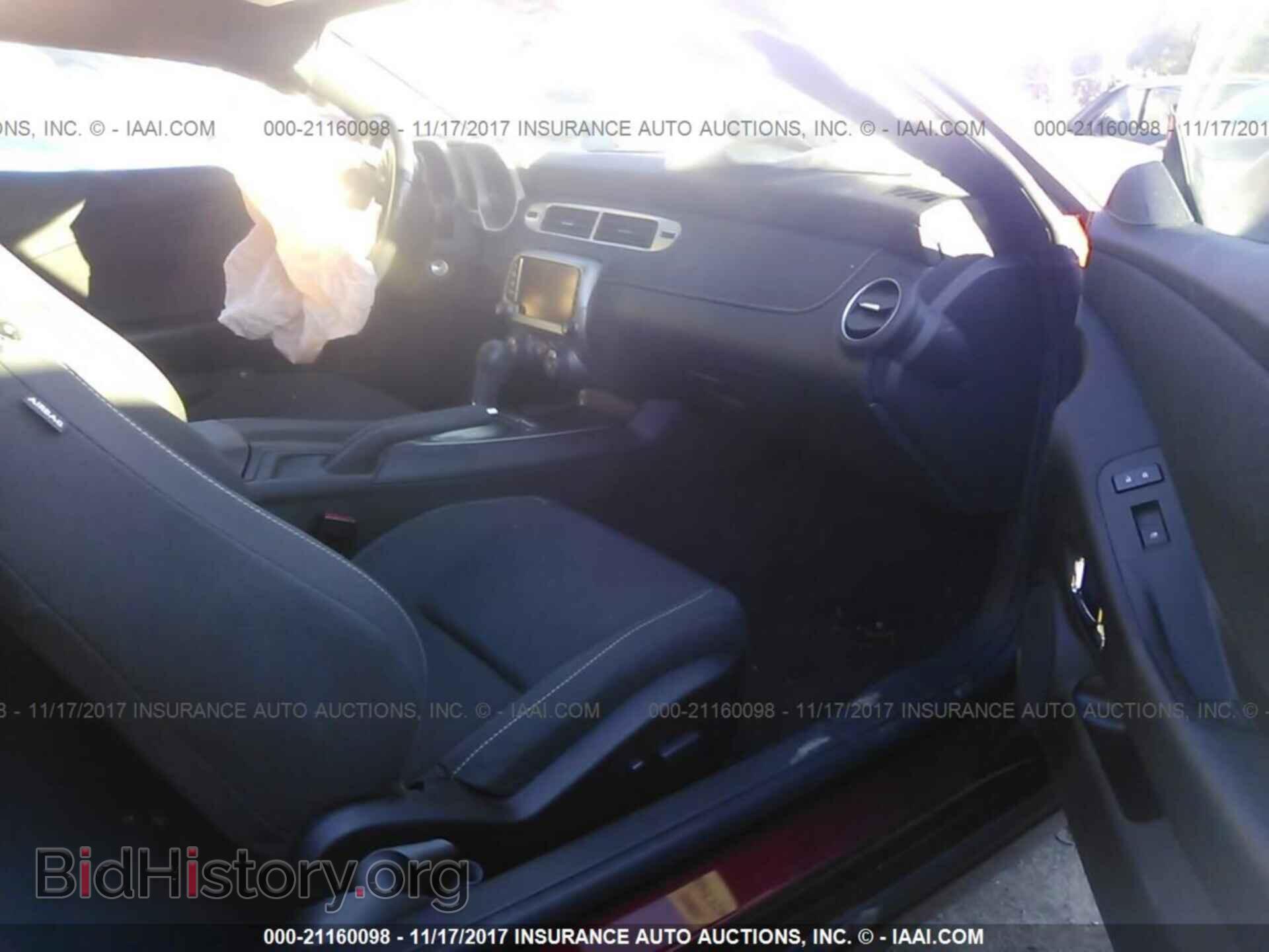 2015 Chevrolet Camaro - VIN: 2G1FD1E36F9141122 - Photo 5