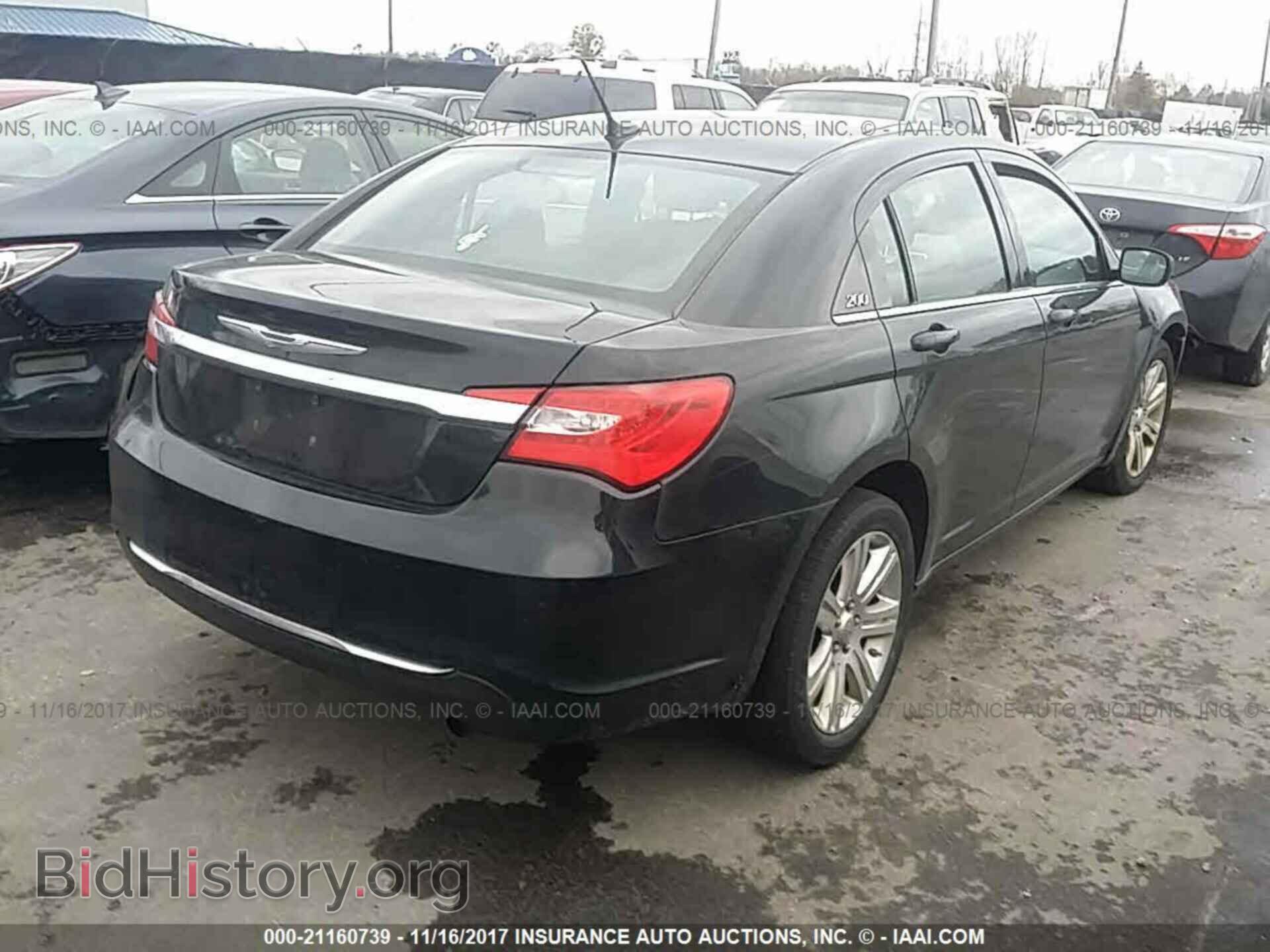 2011 Chrysler 200 - VIN: 1C3BC1FB9BN611766 - Фото 4