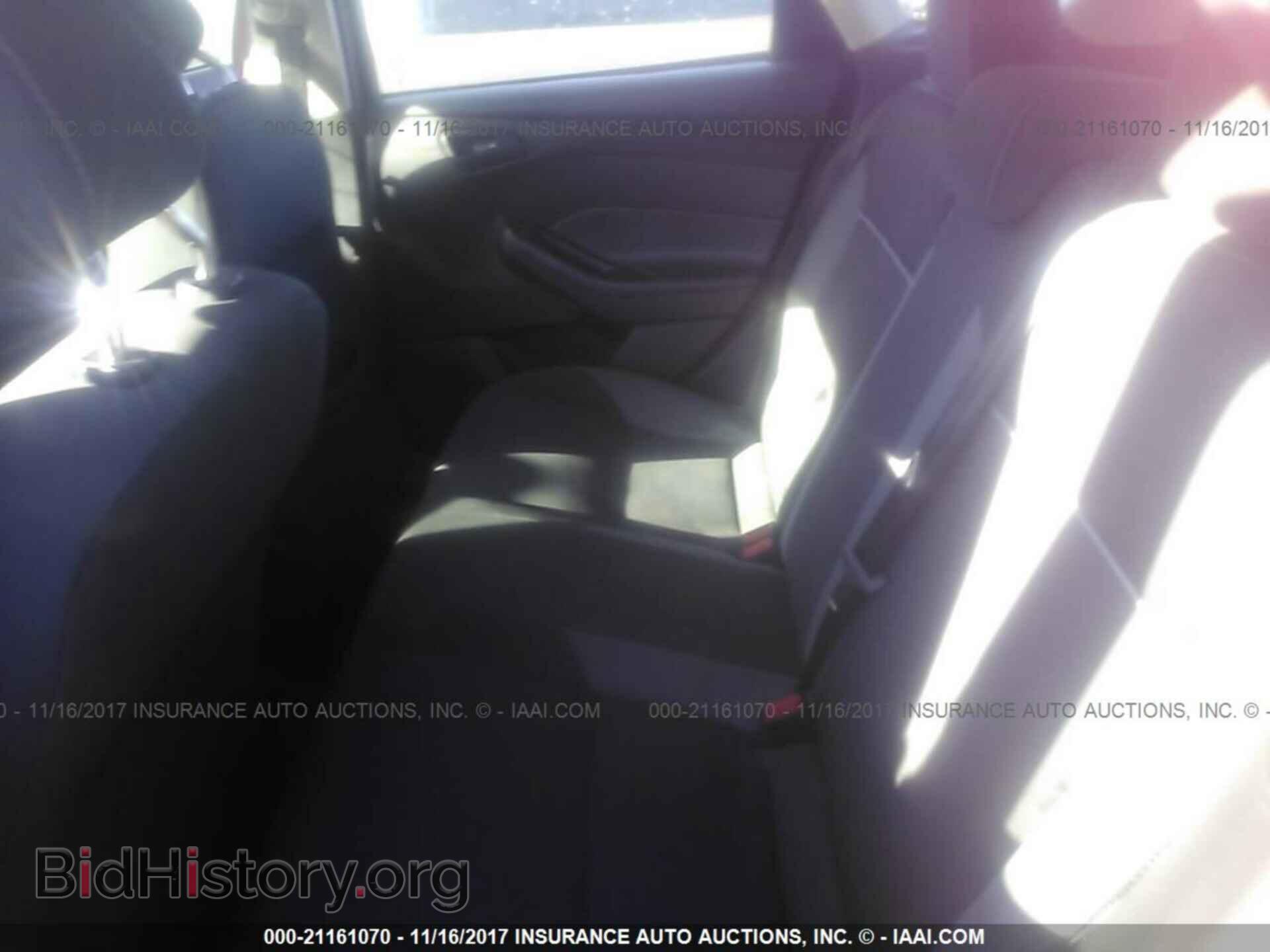 2012 Ford Focus - VIN: 1FAHP3K23CL332067 - Фото 8