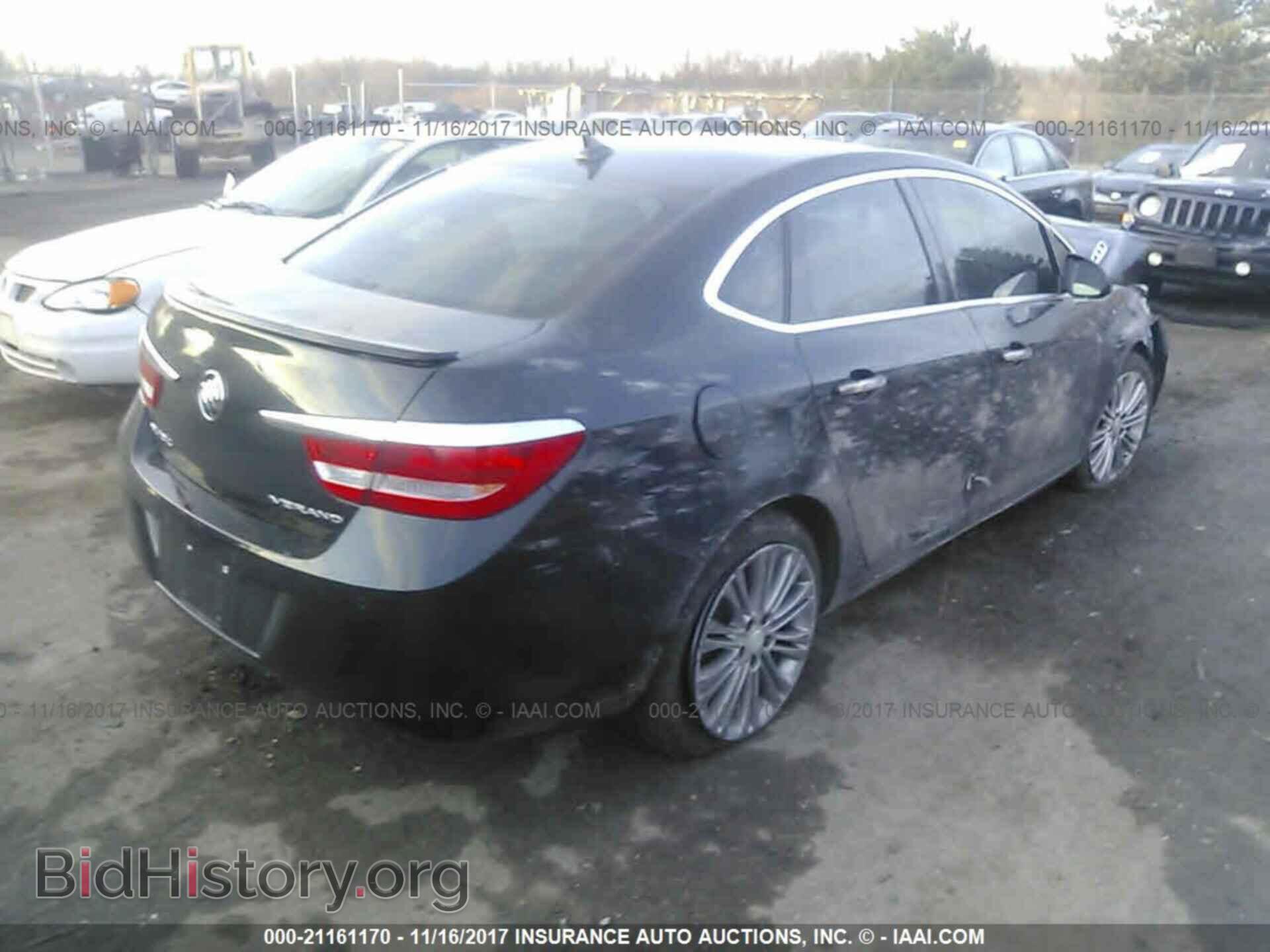 2013 Buick Verano - VIN: 1G4PS5SK0D4137972 - Photo 4