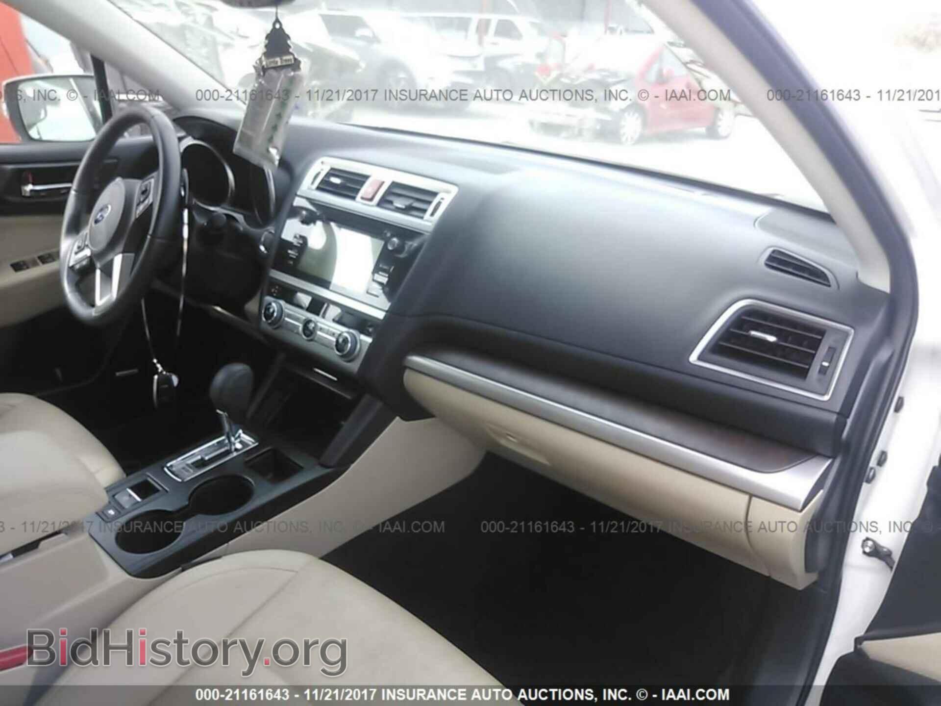 2016 Subaru Outback - VIN: 4S4BSBNC5G3242952 - Photo 5