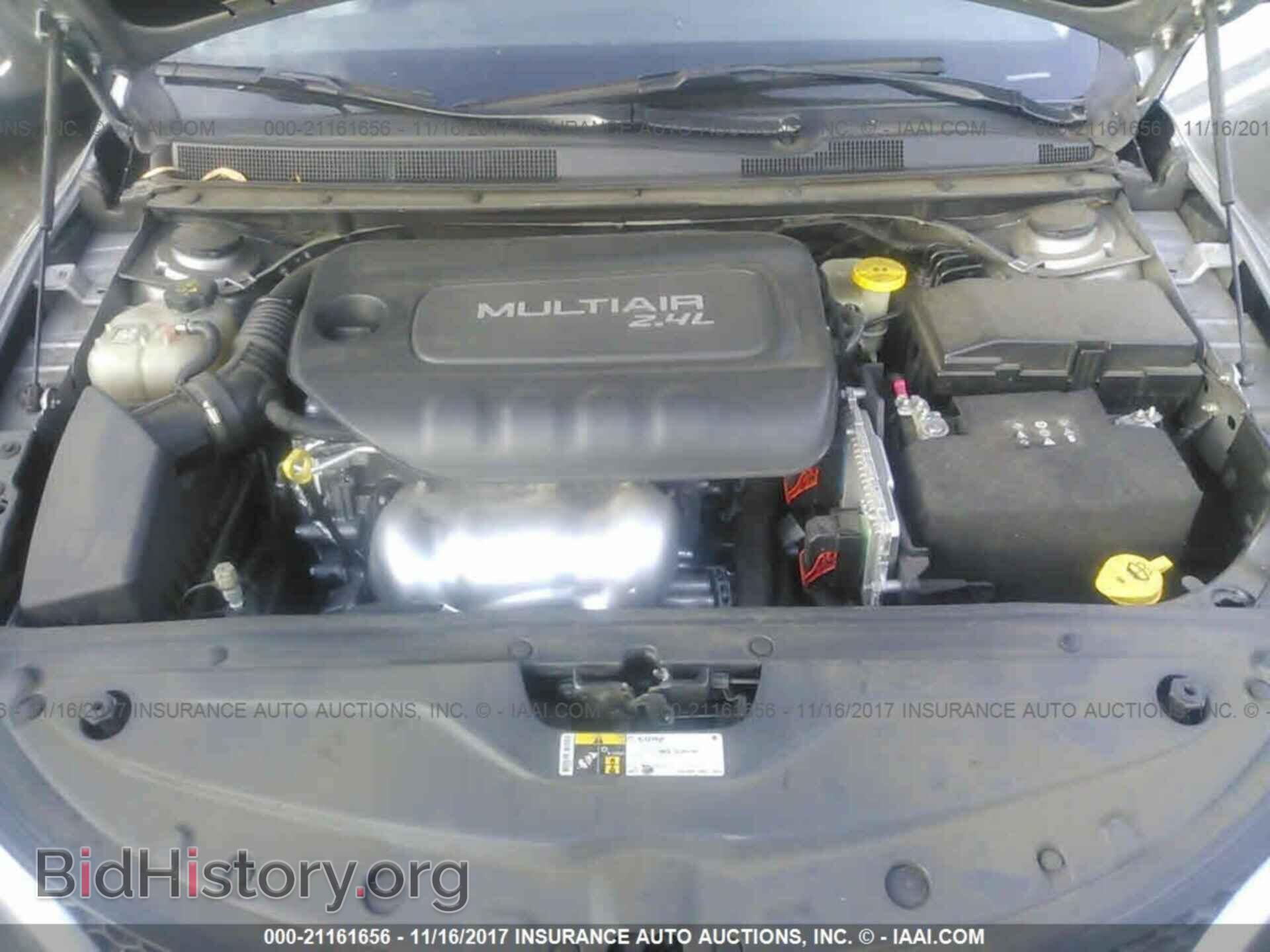 2016 Chrysler 200 - VIN: 1C3CCCAB0GN179051 - Фото 10