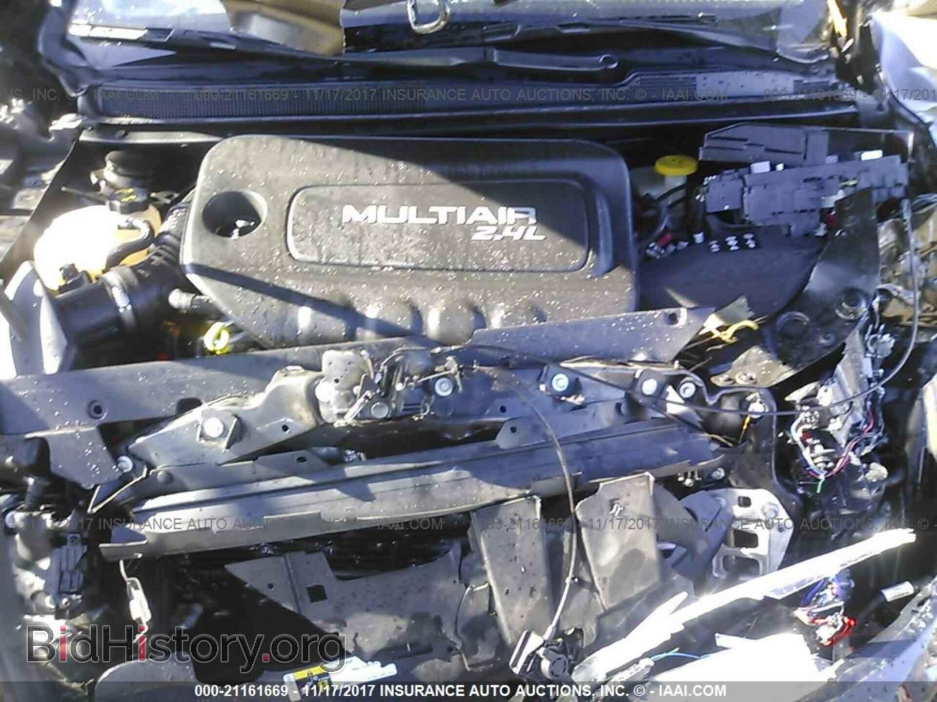 2016 Chrysler 200 - VIN: 1C3CCCAB0GN112725 - Photo 10