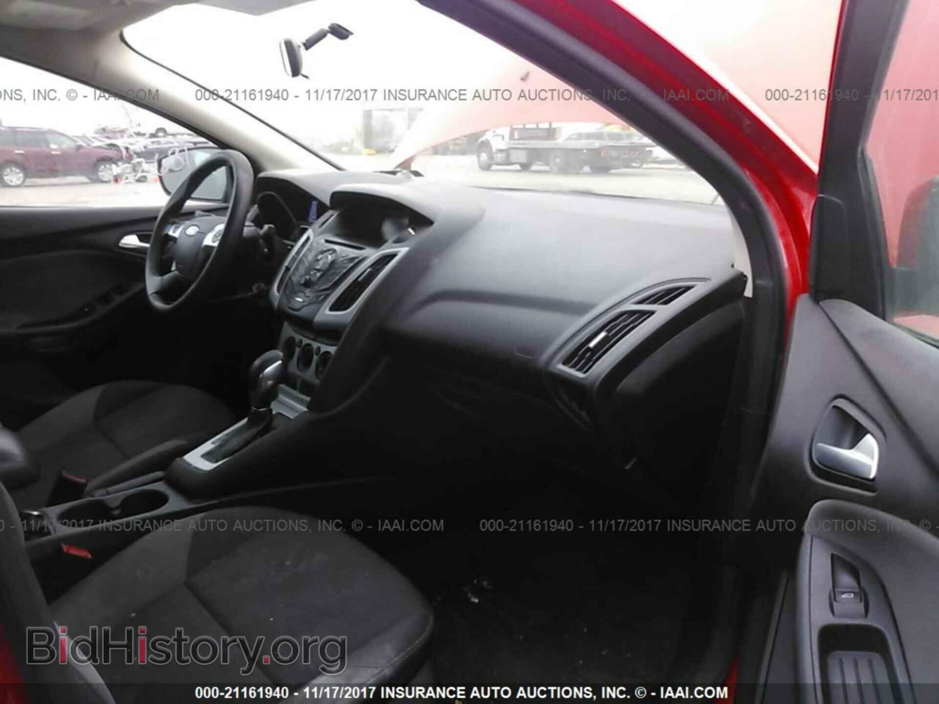 2014 Ford Focus - VIN: 1FADP3F28EL136234 - Photo 5