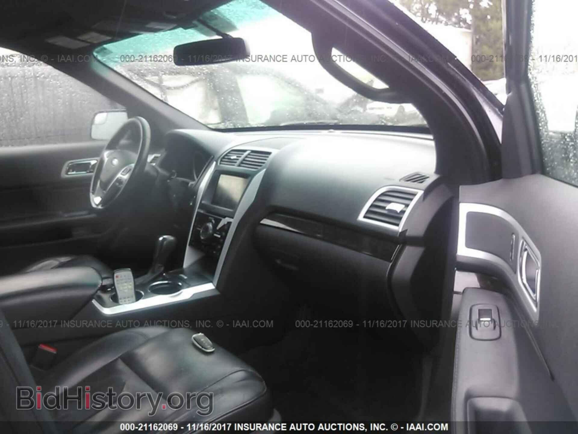 2011 Ford Explorer - VIN: 1FMHK8F82BGA40241 - Photo 5