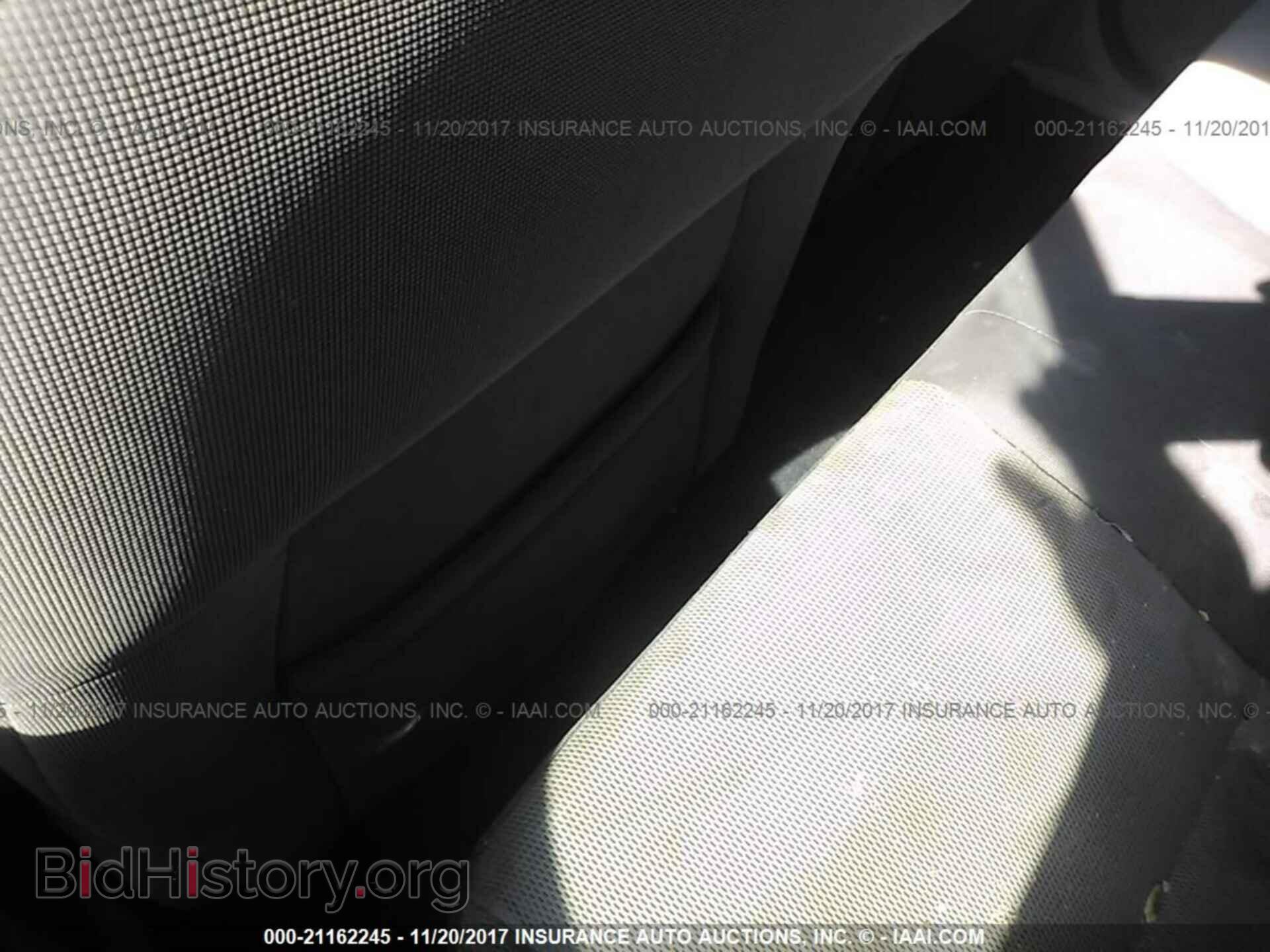 2013 Ford Focus - VIN: 1FADP3F21DL190828 - Photo 8