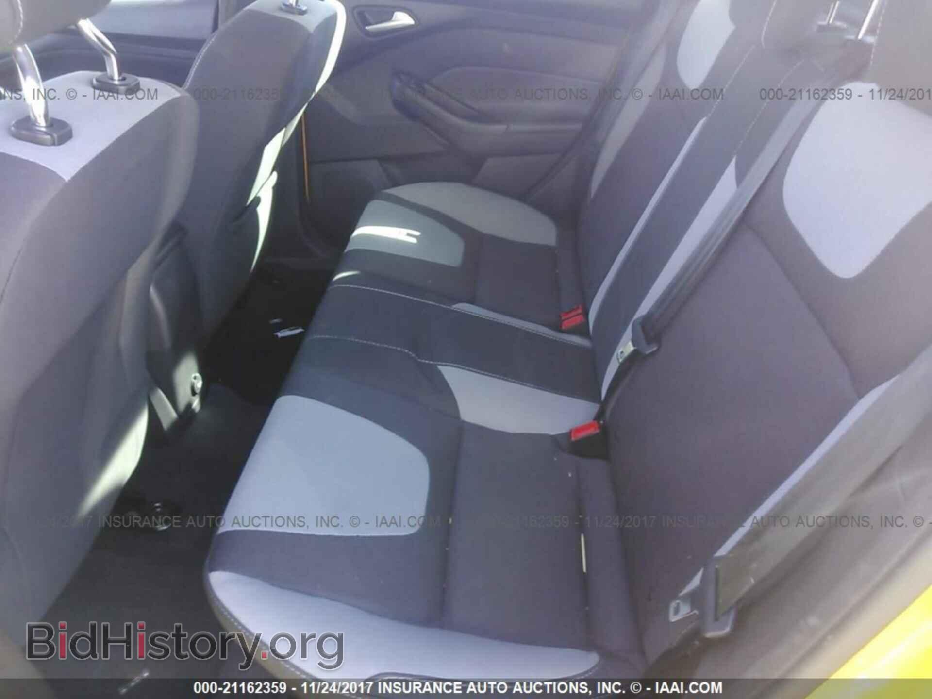2012 Ford Focus - VIN: 1FAHP3F24CL377836 - Photo 8