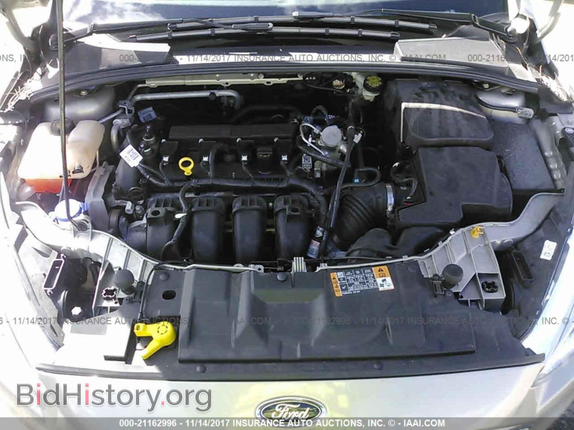 2016 Ford Focus - VIN: 1FADP3F20GL348435 - Photo 10