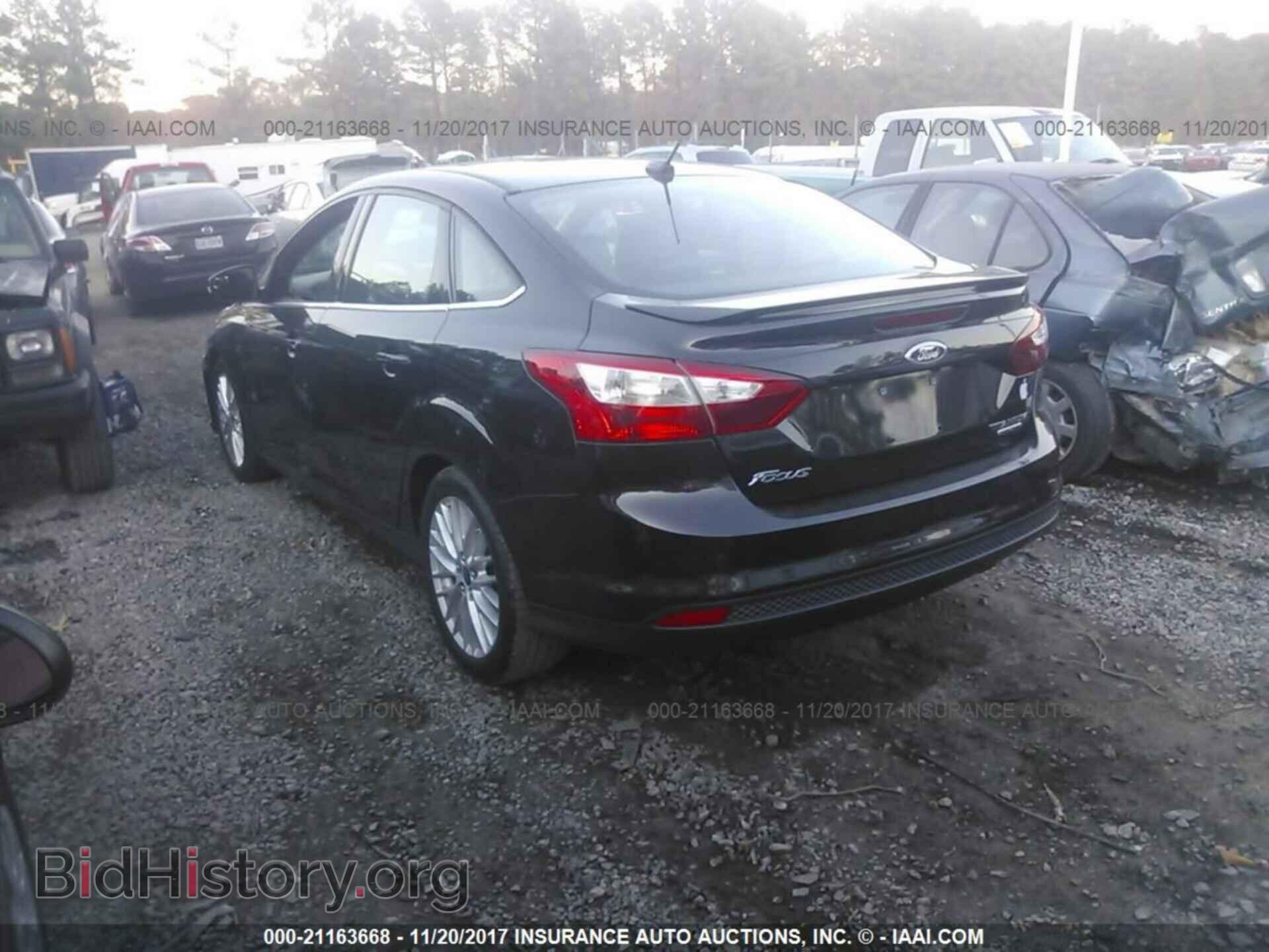 2013 Ford Focus - VIN: 1FADP3J29DL375748 - Фото 3