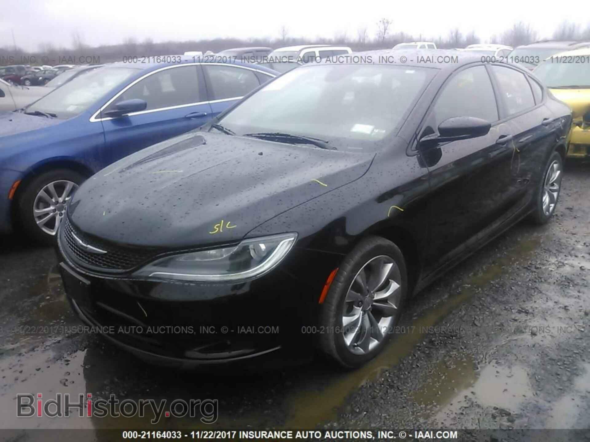 2015 Chrysler 200 - VIN: 1C3CCCBB3FN555318 - Фото 2