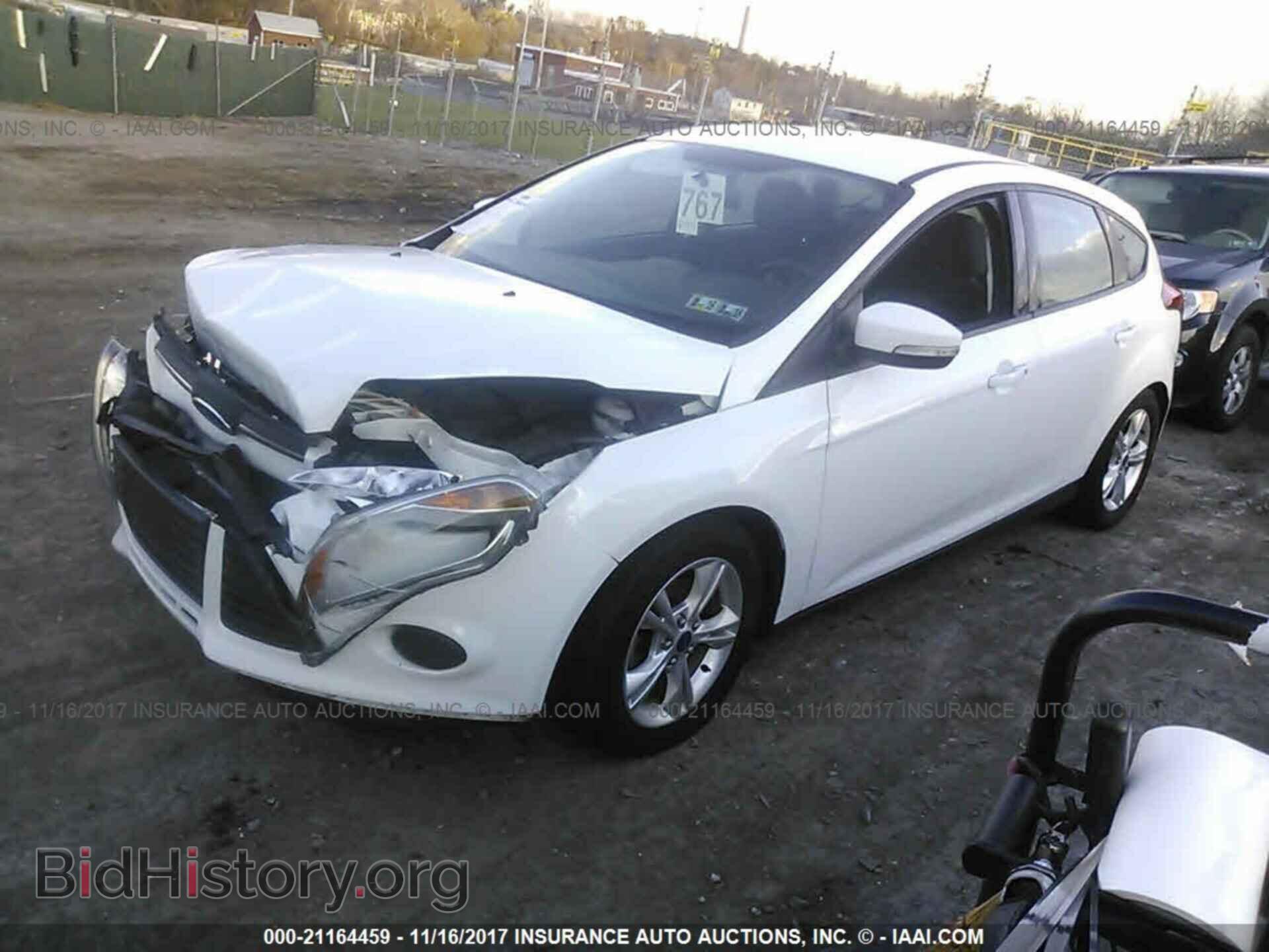 2014 Ford Focus - VIN: 1FADP3K20EL172330 - Photo 2