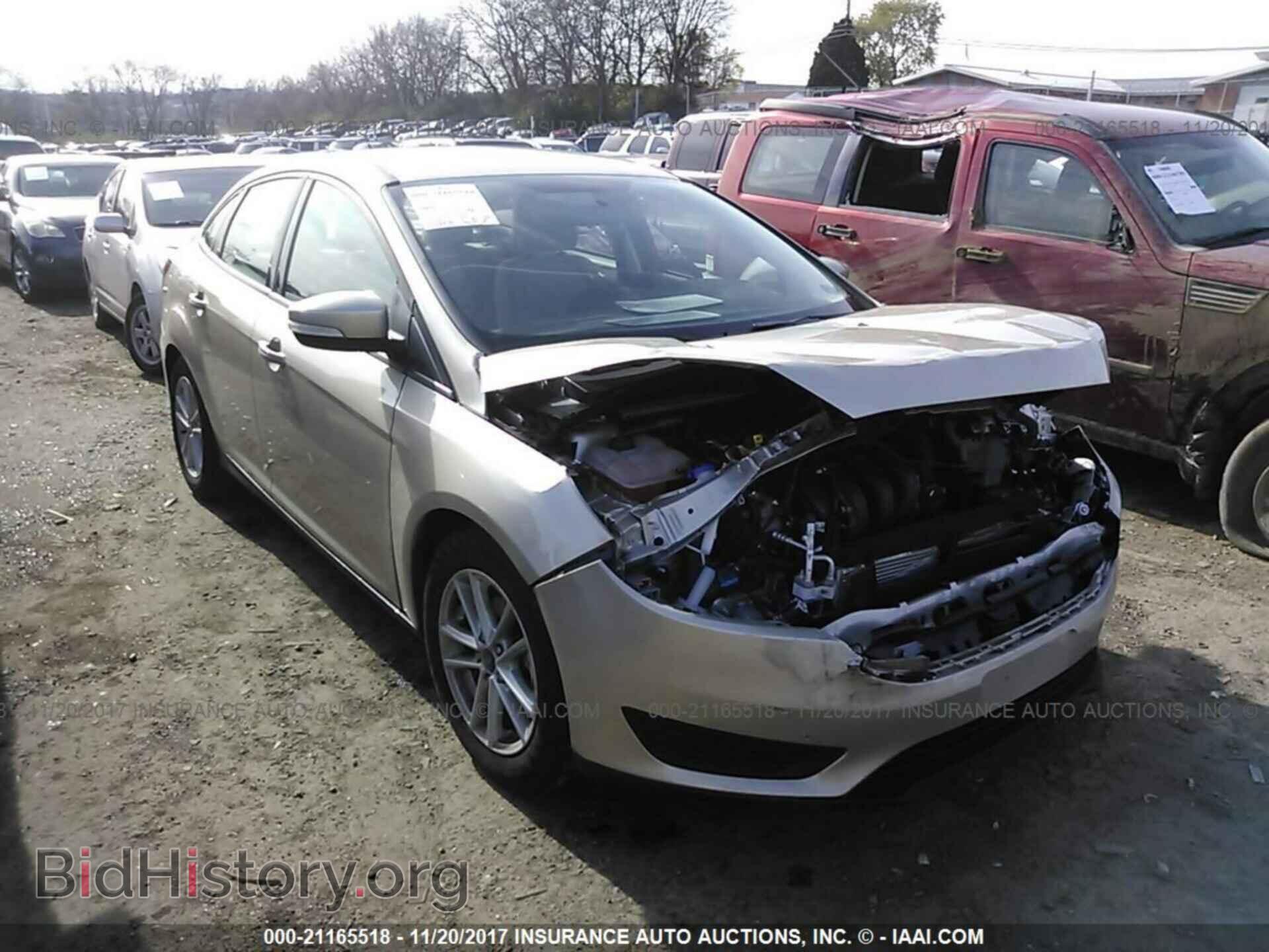 Photo 1FADP3F27HL301890 - Ford Focus 2017