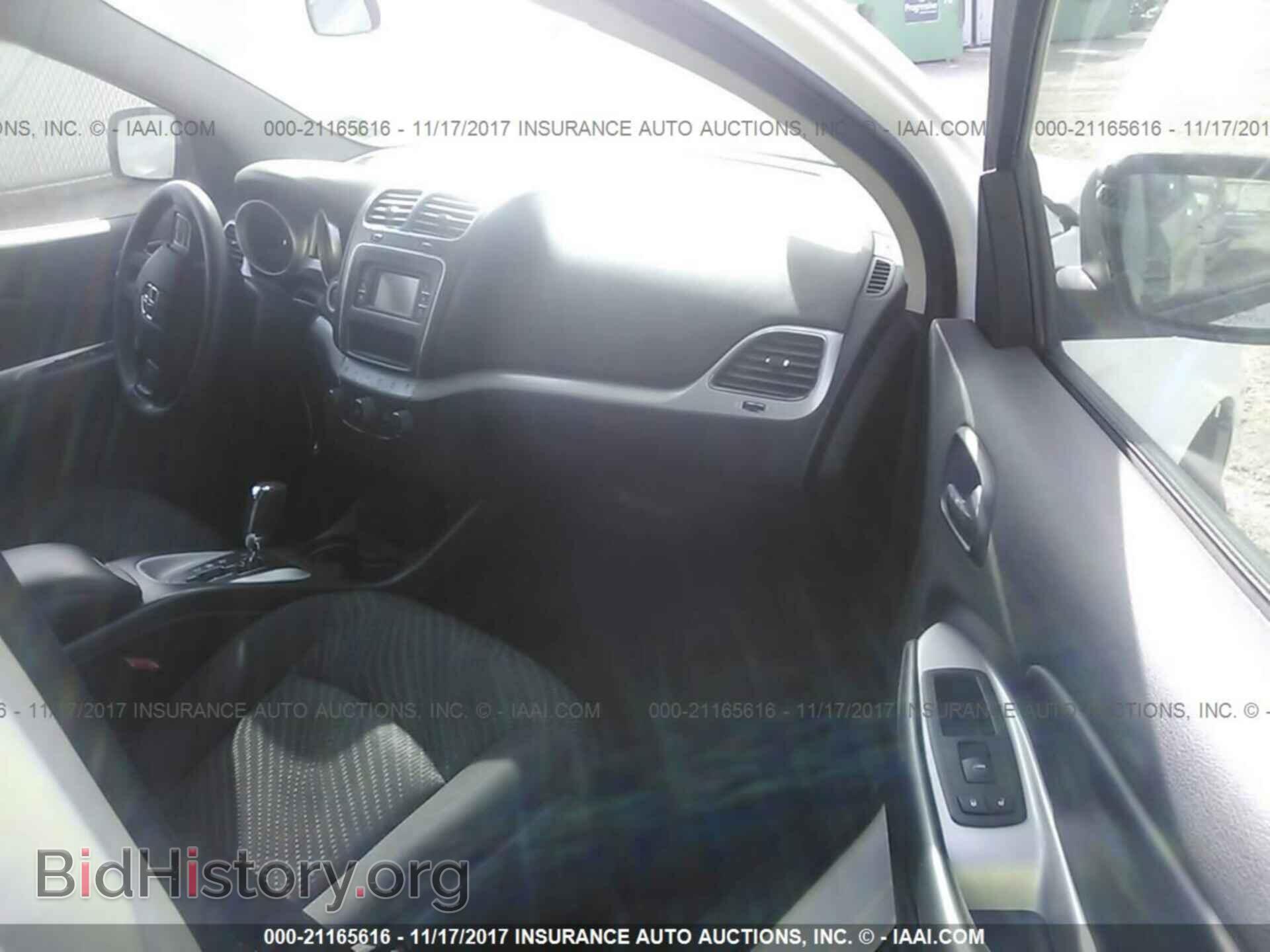 2015 Dodge Journey - VIN: 3C4PDCBG7FT637042 - Photo 5