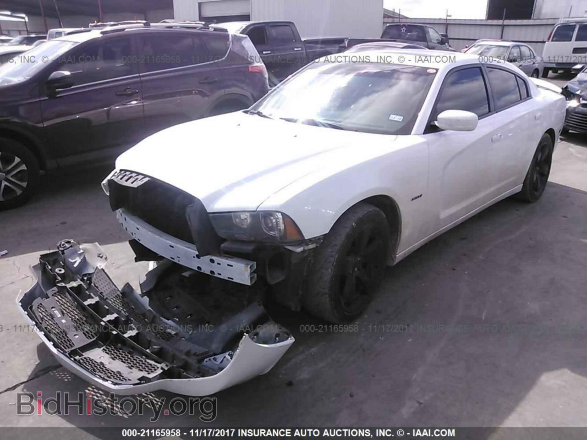 2014 Dodge Charger - VIN: 2C3CDXCTXEH147322 - Фото 2